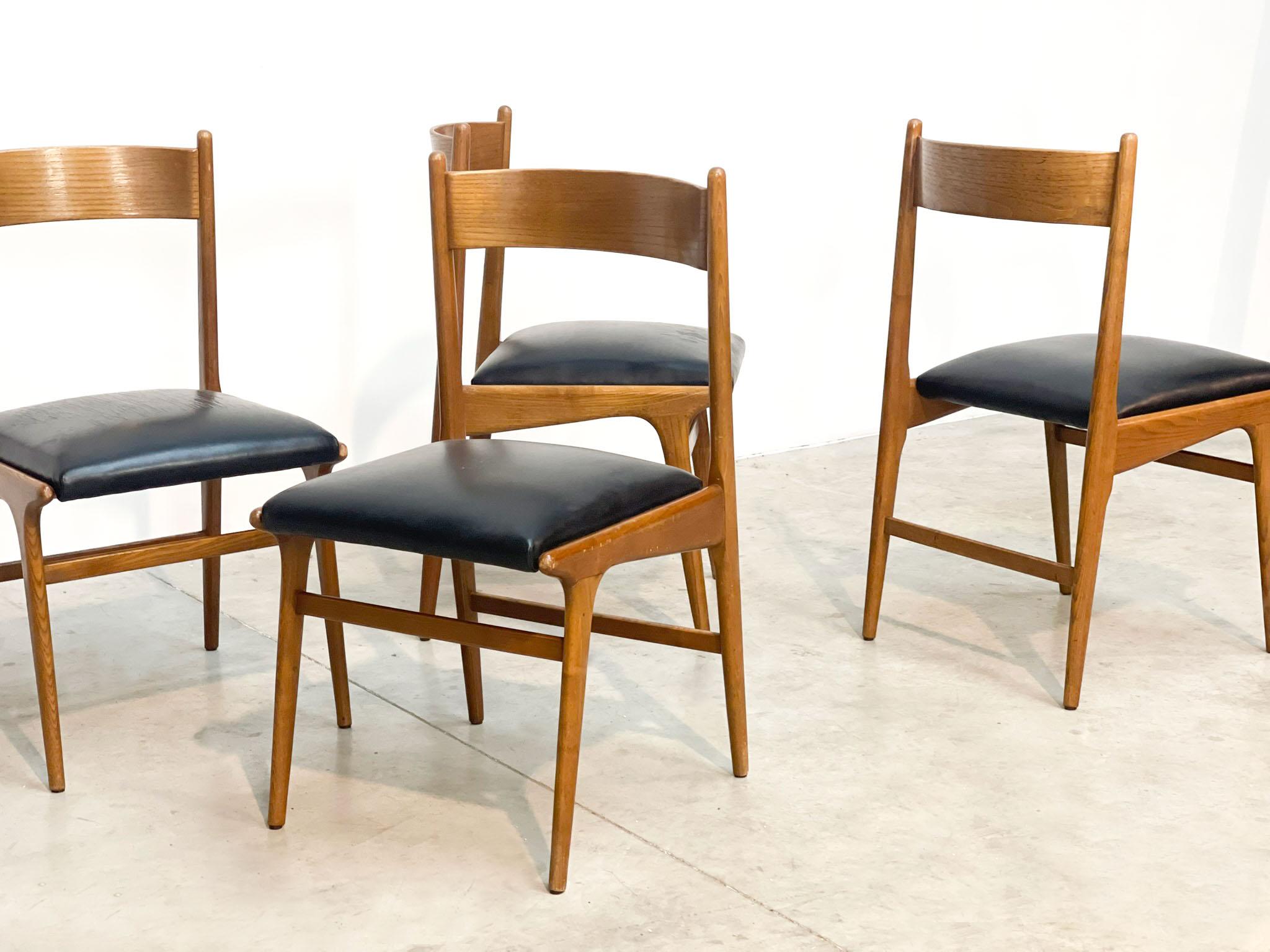 Late 20th Century Set of Four Italian Midcentury Dining Chairs