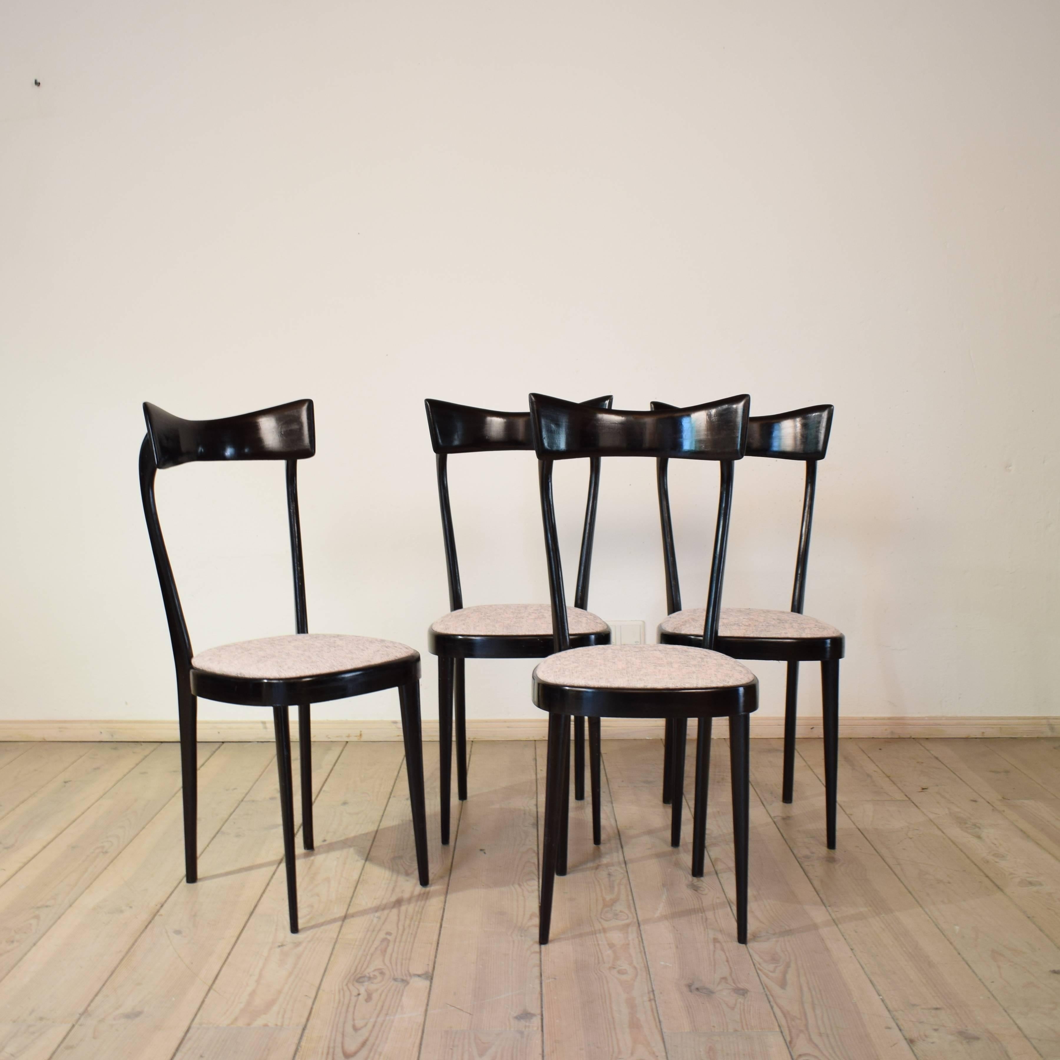 Mid-Century Modern Set of Four Italian Midcentury Dining Chairs in the Manner of Ico Parisi, 1950