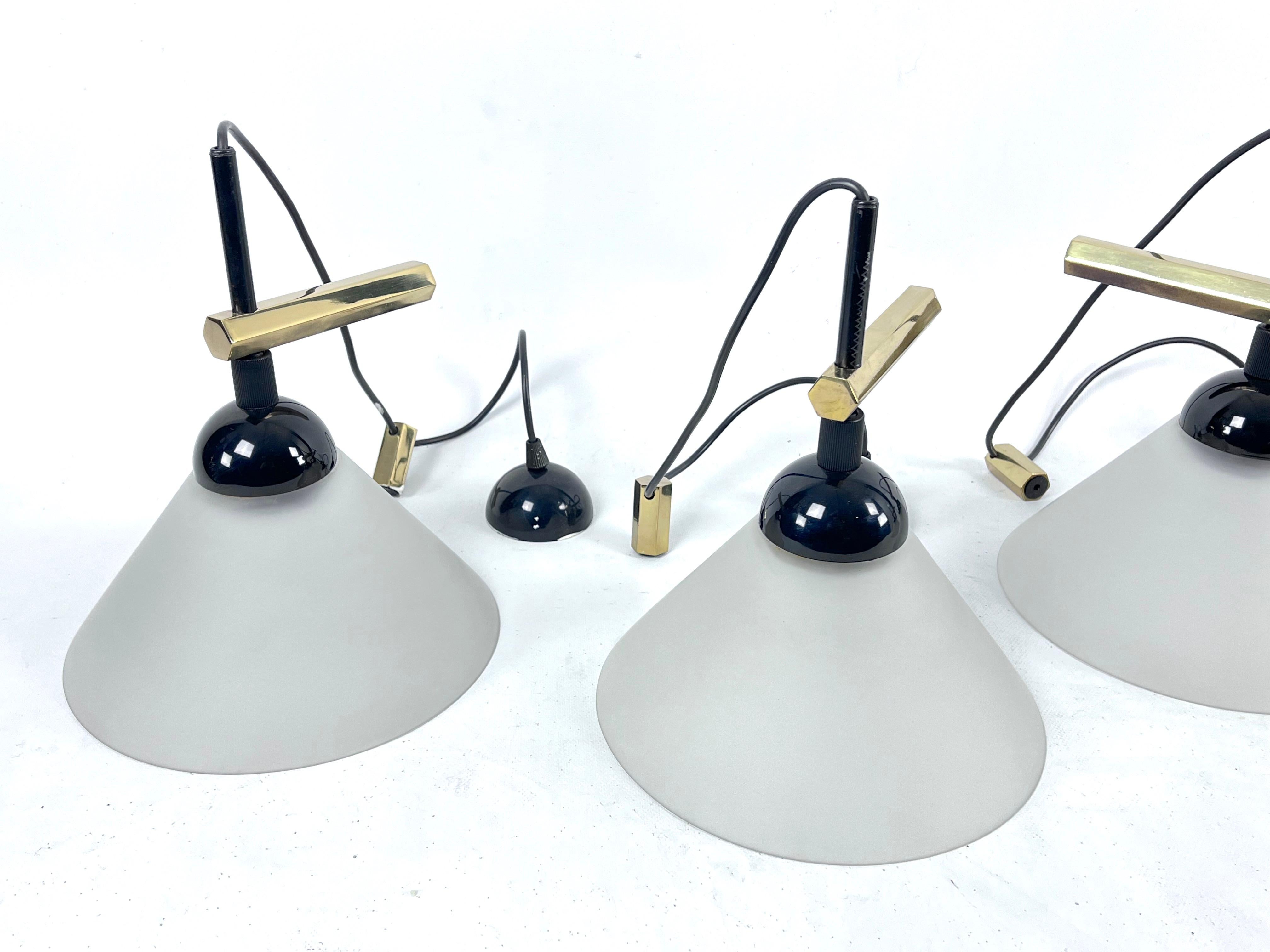 Mid-Century Modern Set of Four Italian Modern Brass and Murano Glass Wall Lamps by Quattrifolio For Sale
