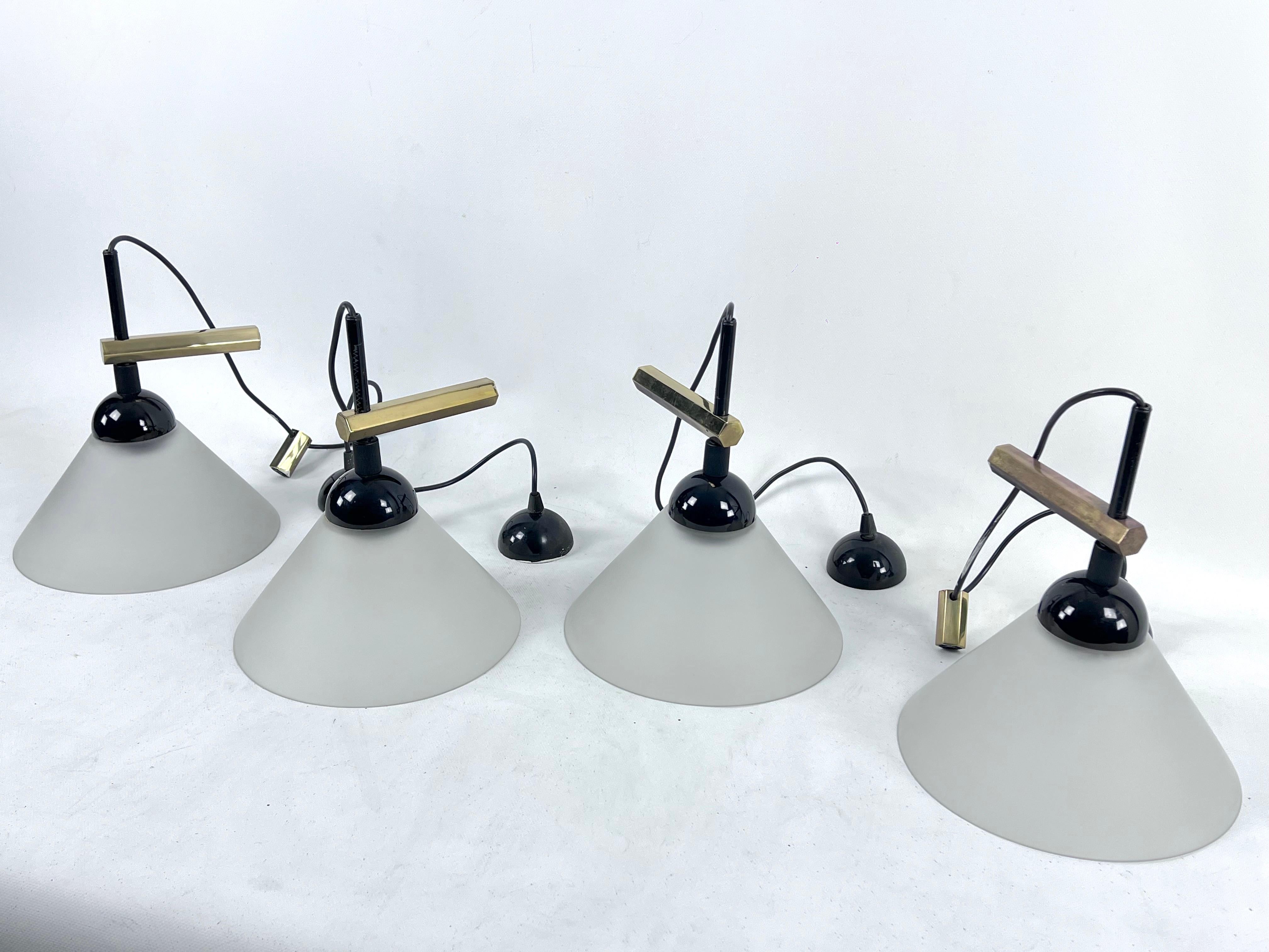 20th Century Set of Four Italian Modern Brass and Murano Glass Wall Lamps by Quattrifolio For Sale