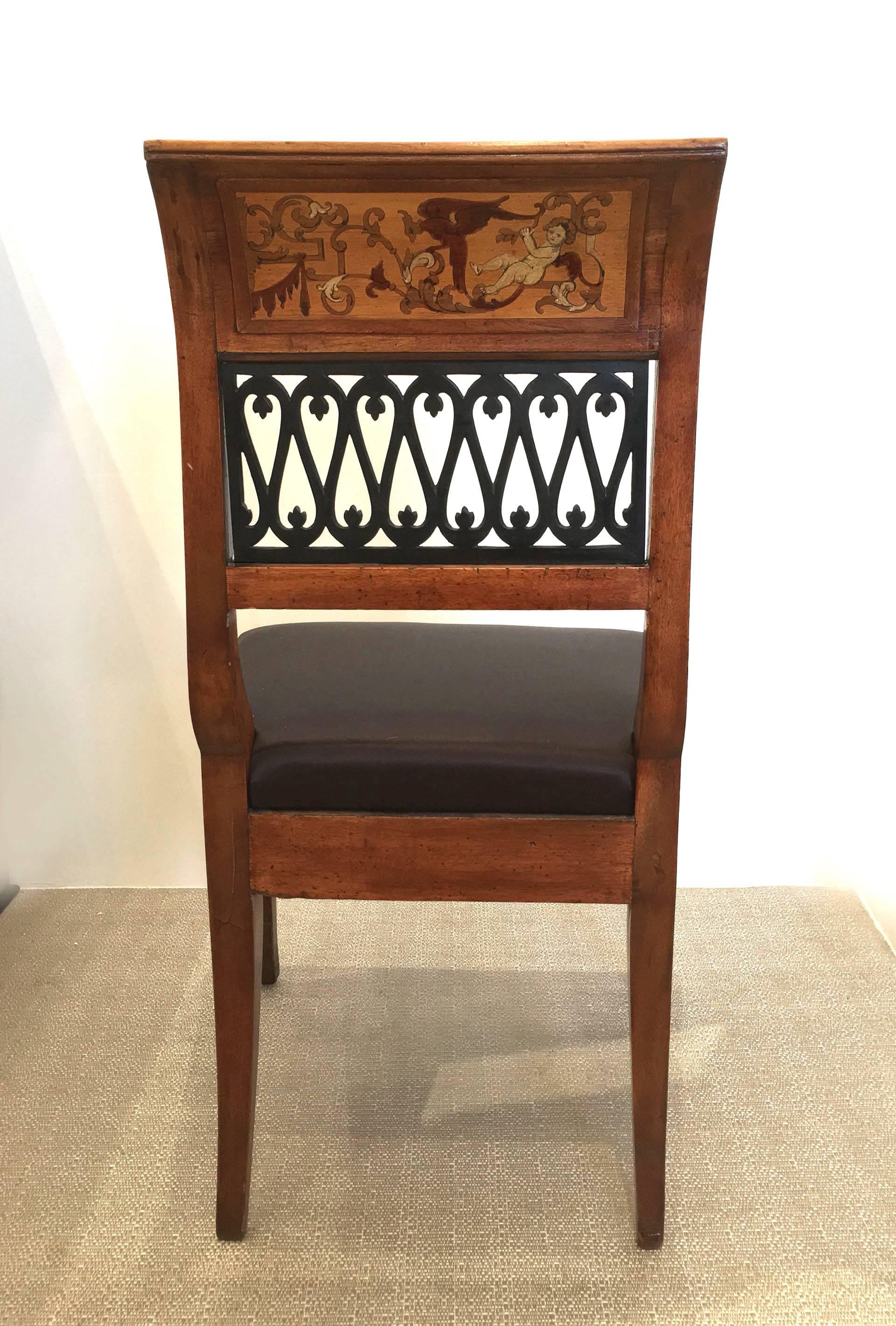 Set of Four Italian Neoclassic Side Chairs Having a Pierced Back In Good Condition In New York, NY