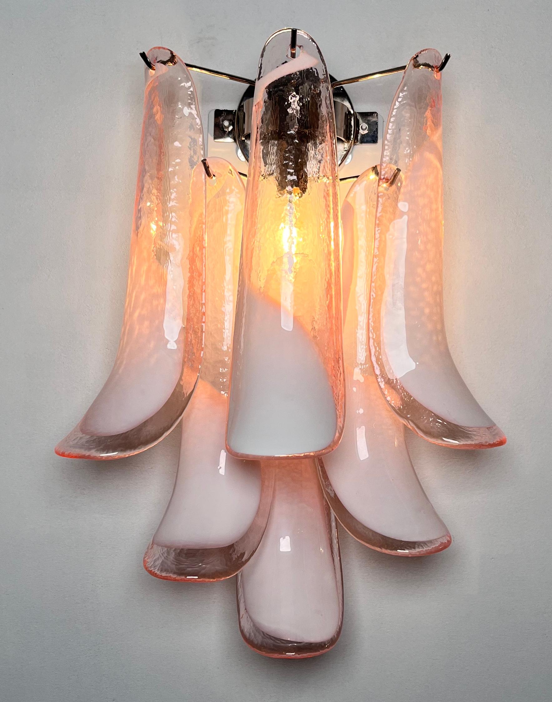 20th Century Set of Four Italian Petal Murano Sconces For Sale