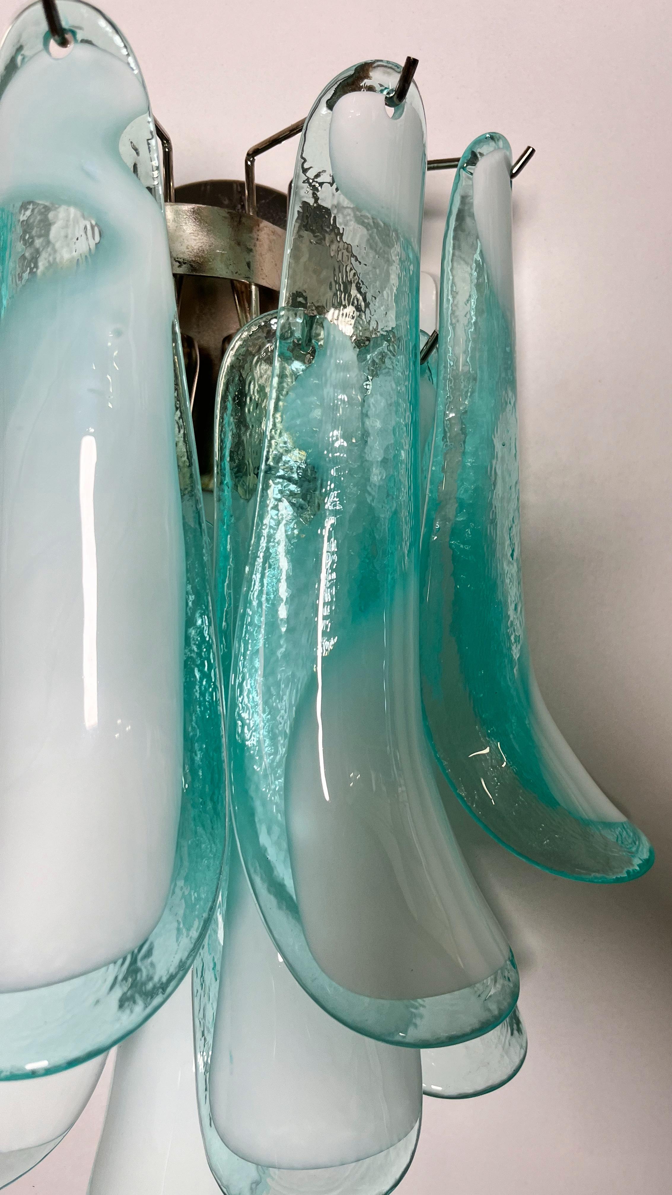 Set of Four Italian Petal Murano Sconces For Sale 1