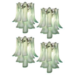 Ensemble de quatre appliques italiennes à pétales de Murano