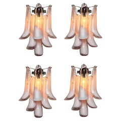 Set di quattro lampade italiane a petalo di Murano