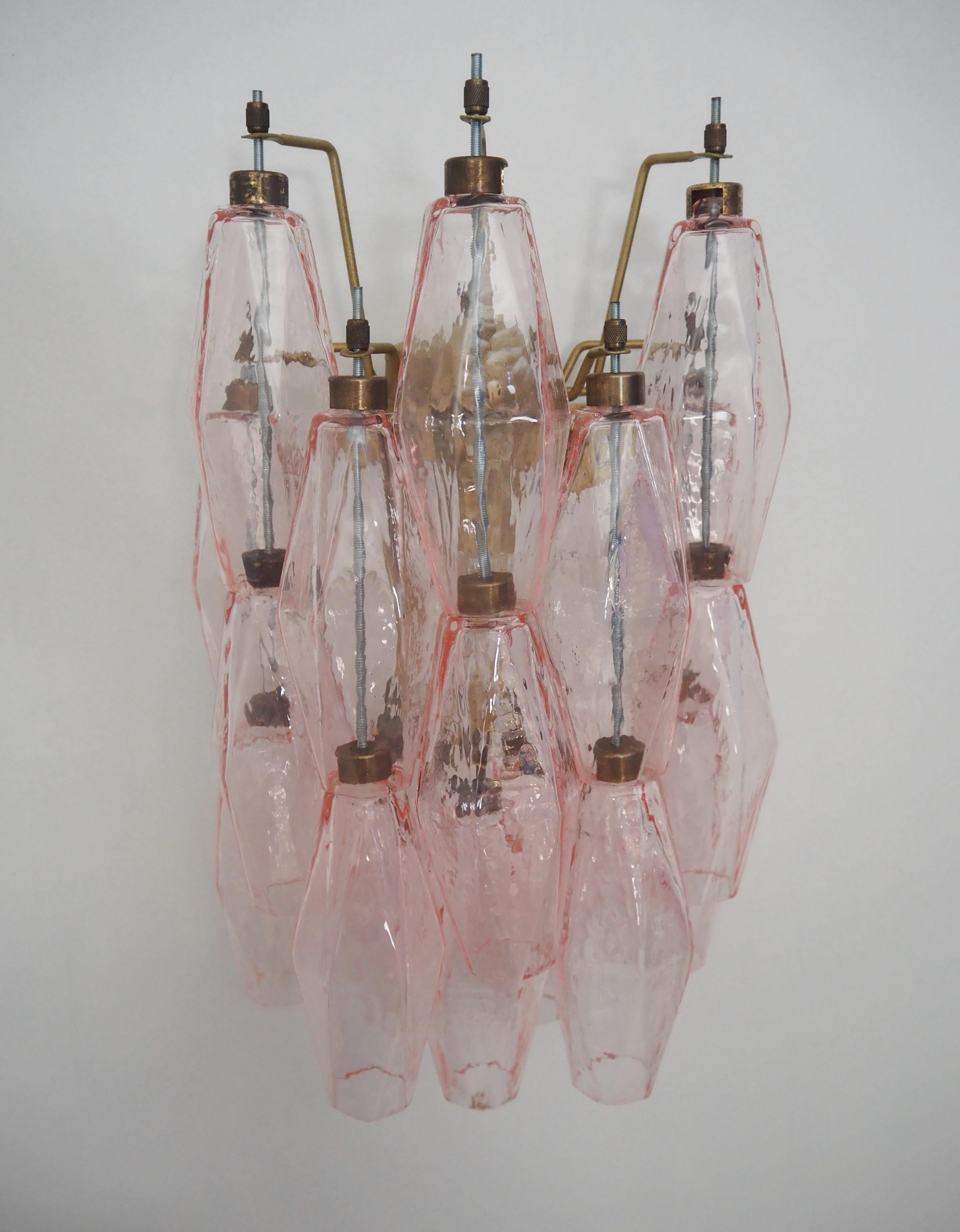 Fin du 20e siècle Ensemble de quatre appliques italiennes roses de Murano en vente
