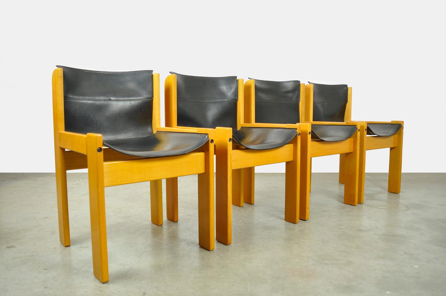 Late 20th Century Set of four Italian saddle leather dining chairs by Ibisco, 1970s