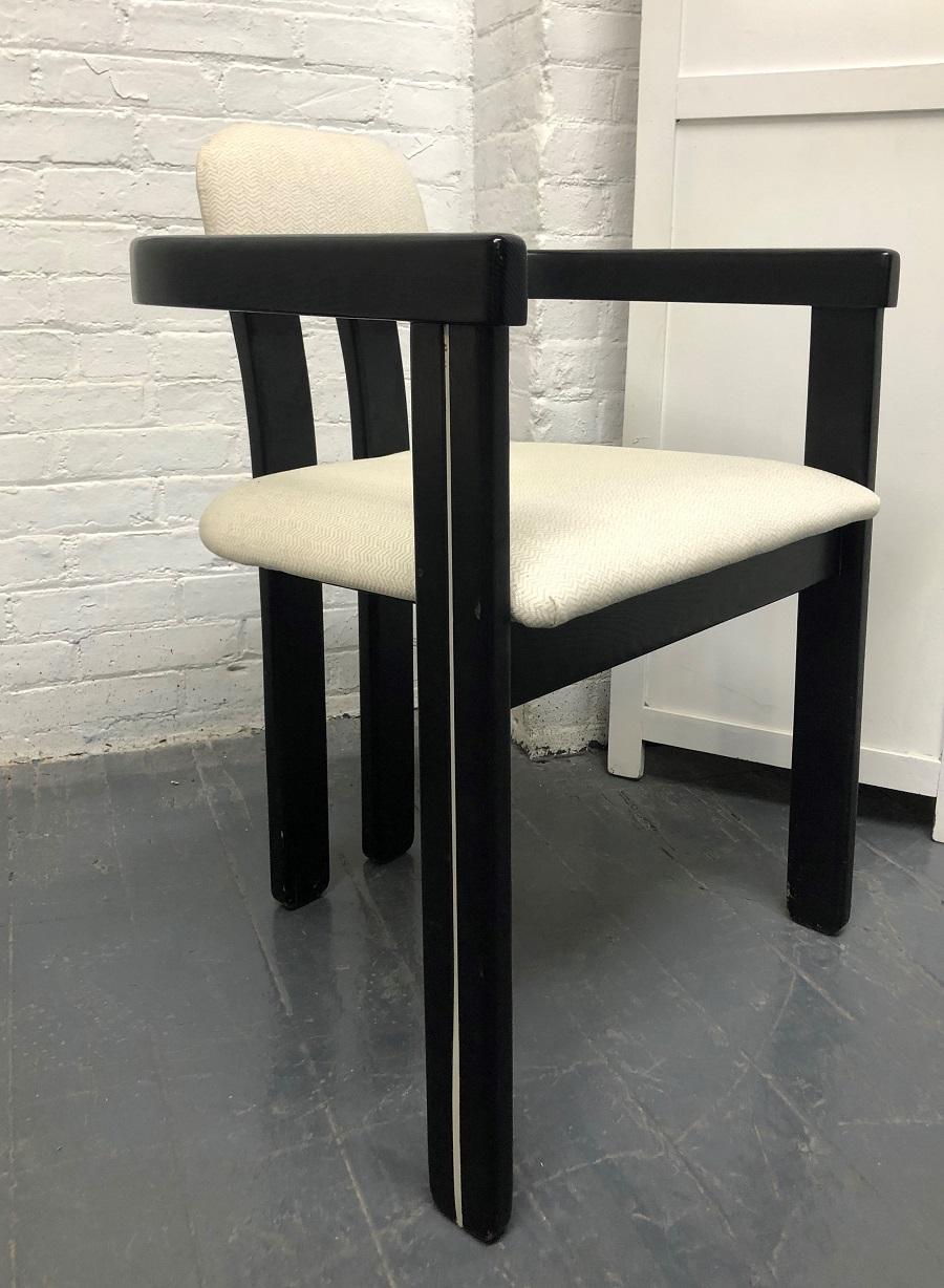 Set of Four Italian Sculptural Dining Chairs In Good Condition In New York, NY