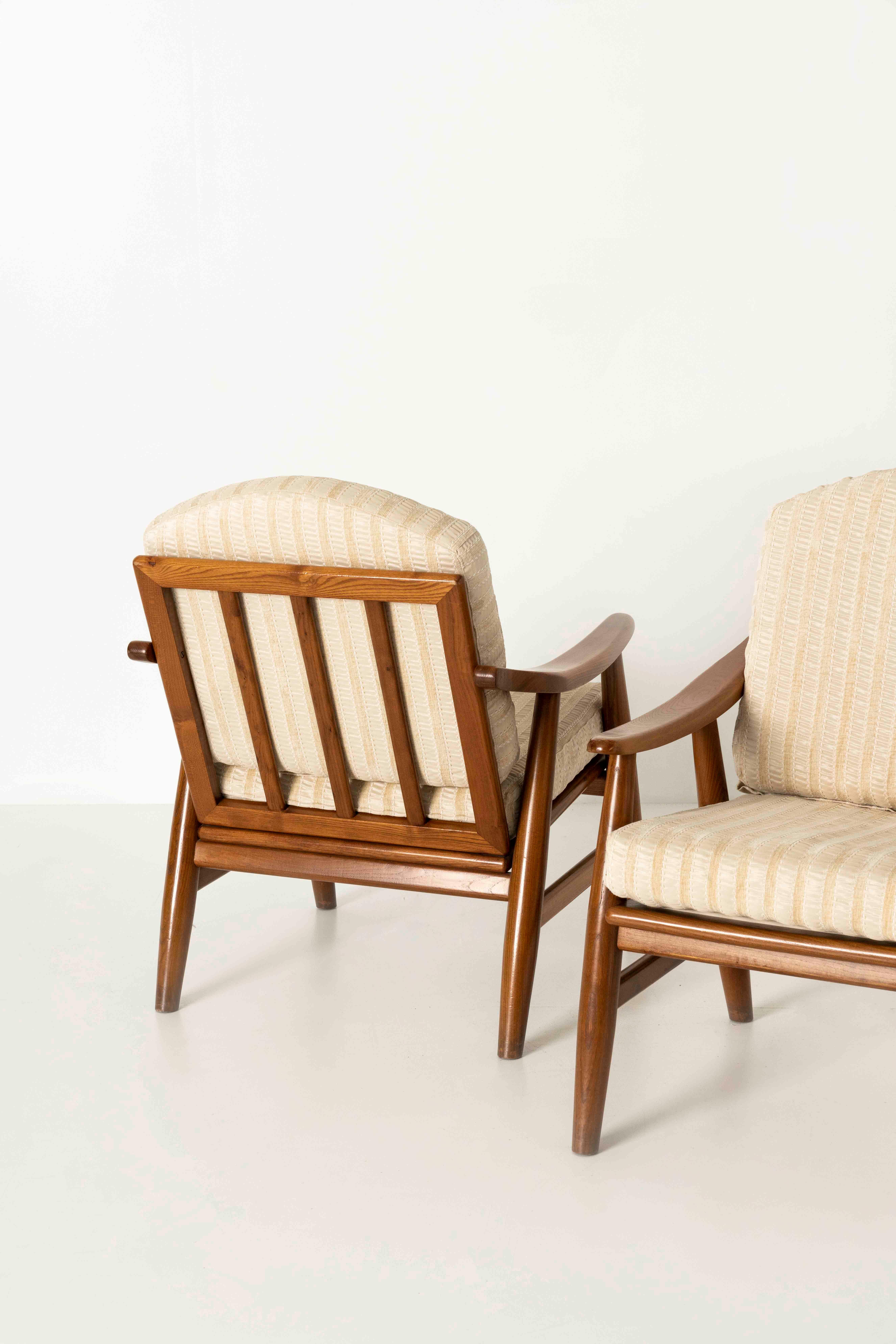 Set of Four Italian Vintage Lounge Chairs, 1970s For Sale 3