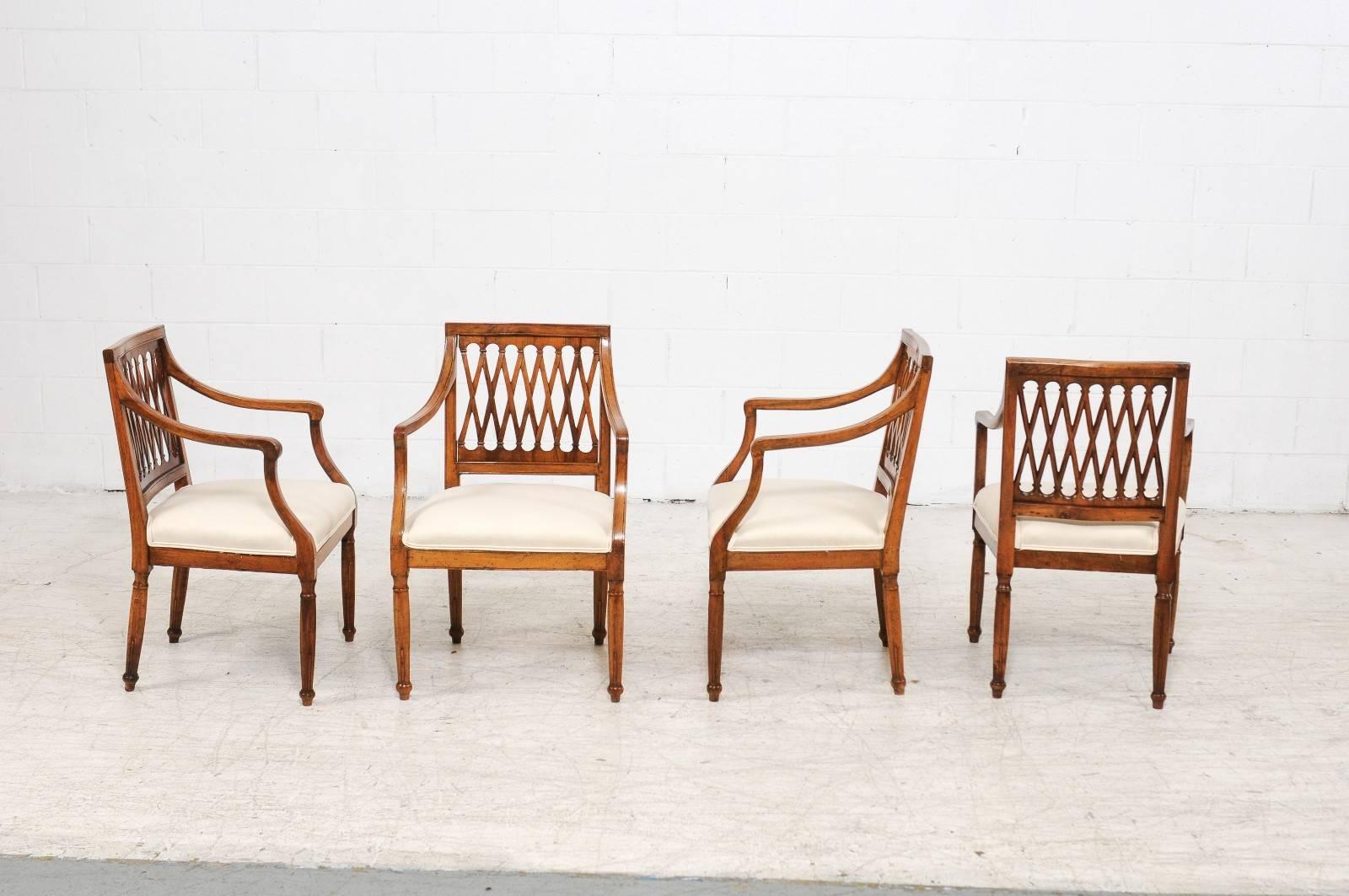 Set of Four Italian Vintage Upholstered Chairs with Latticed Backs, circa 1930 5