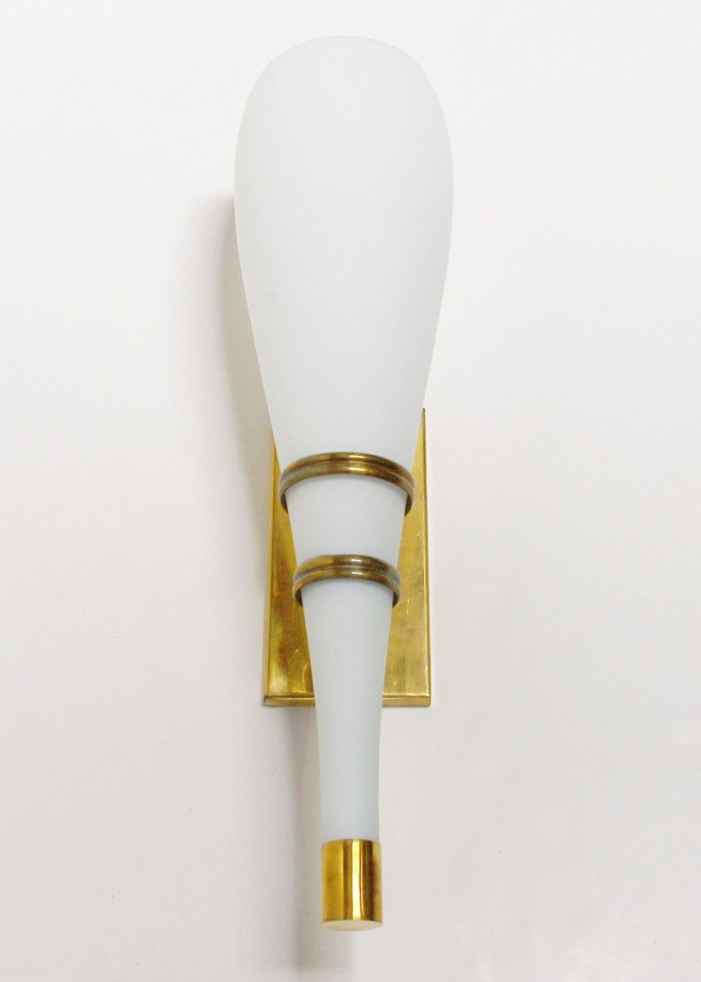 Set of Four Italian White Frosted Murano Glass Torch Sconces & Brass. 1960's. In Good Condition For Sale In Los Angeles, CA
