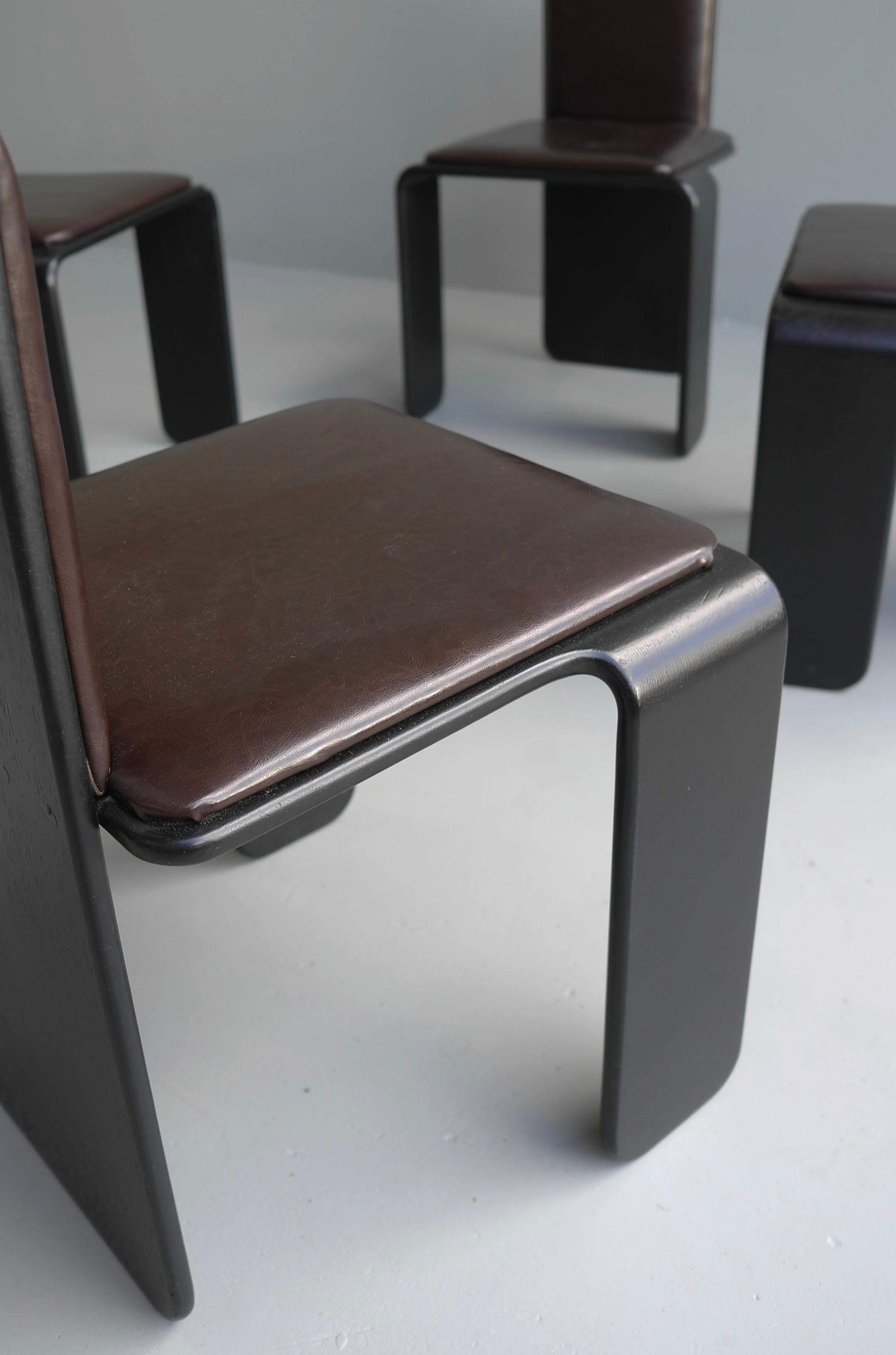 Set of Four Italian Wooden Monk Chairs in Black and Dark Brown, 1970s In Good Condition In Den Haag, NL