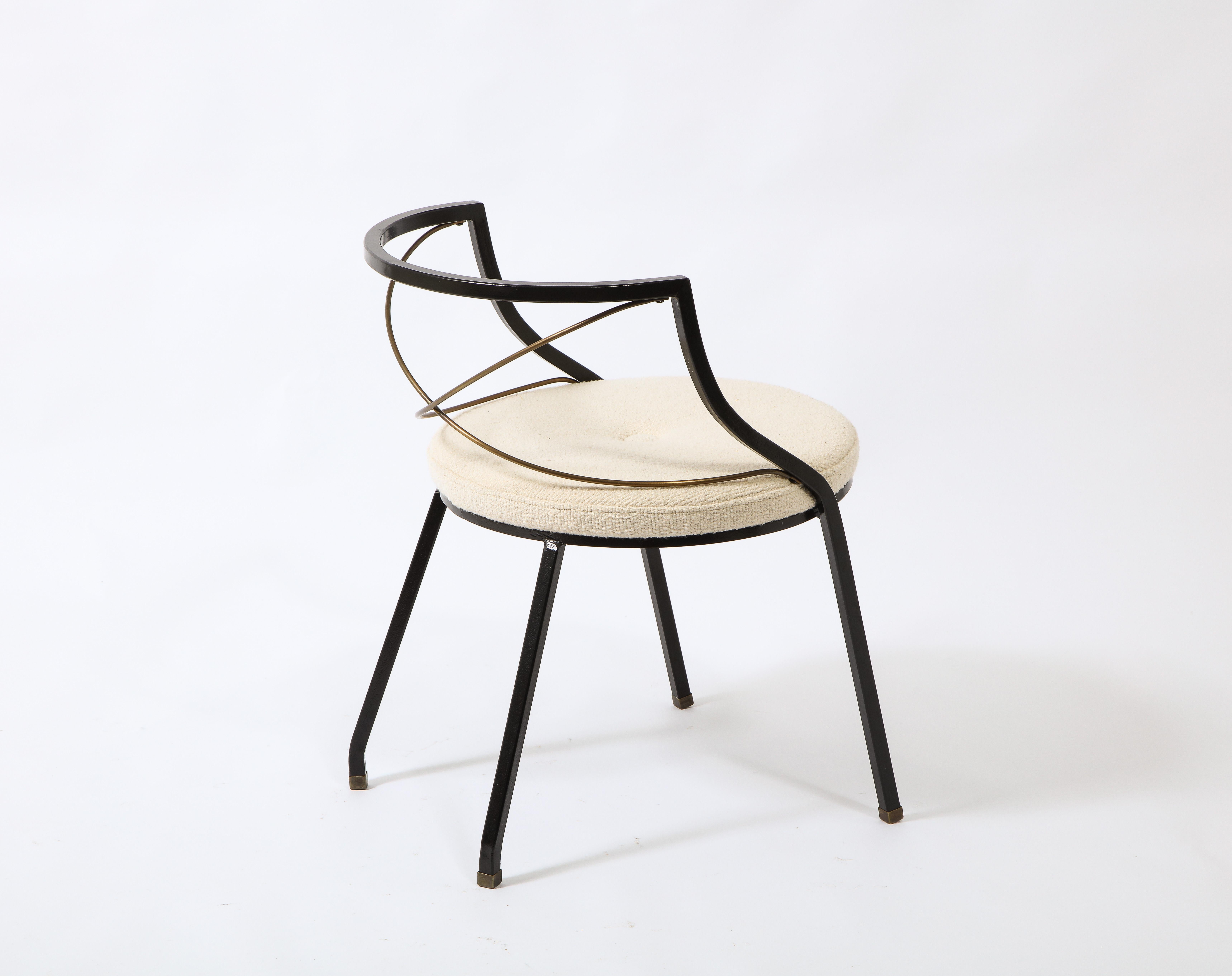 Jansen - Ensemble de quatre fauteuils en laiton et en fer avec bouclier blanc, France, années 1950 en vente 3