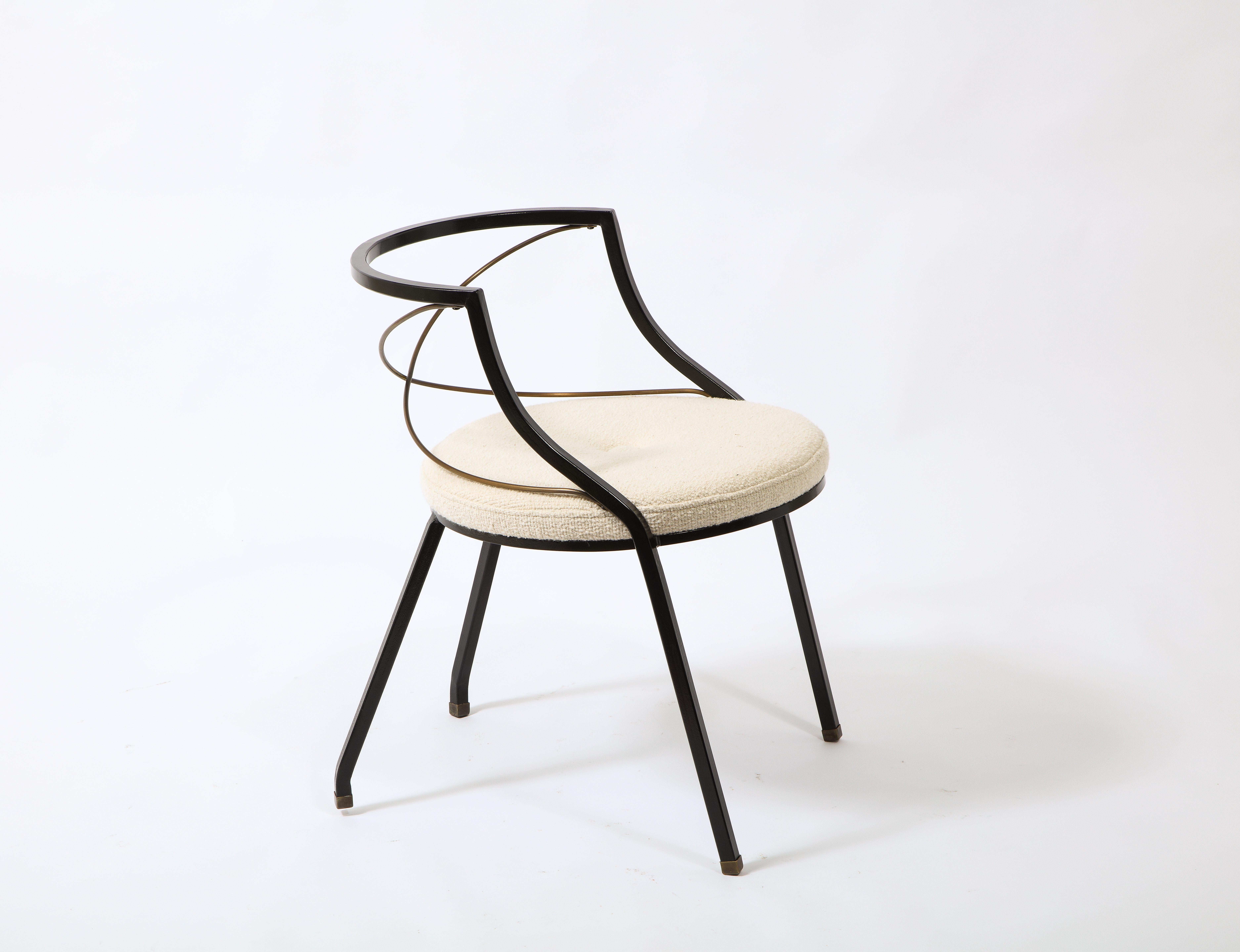 Jansen - Ensemble de quatre fauteuils en laiton et en fer avec bouclier blanc, France, années 1950 en vente 5