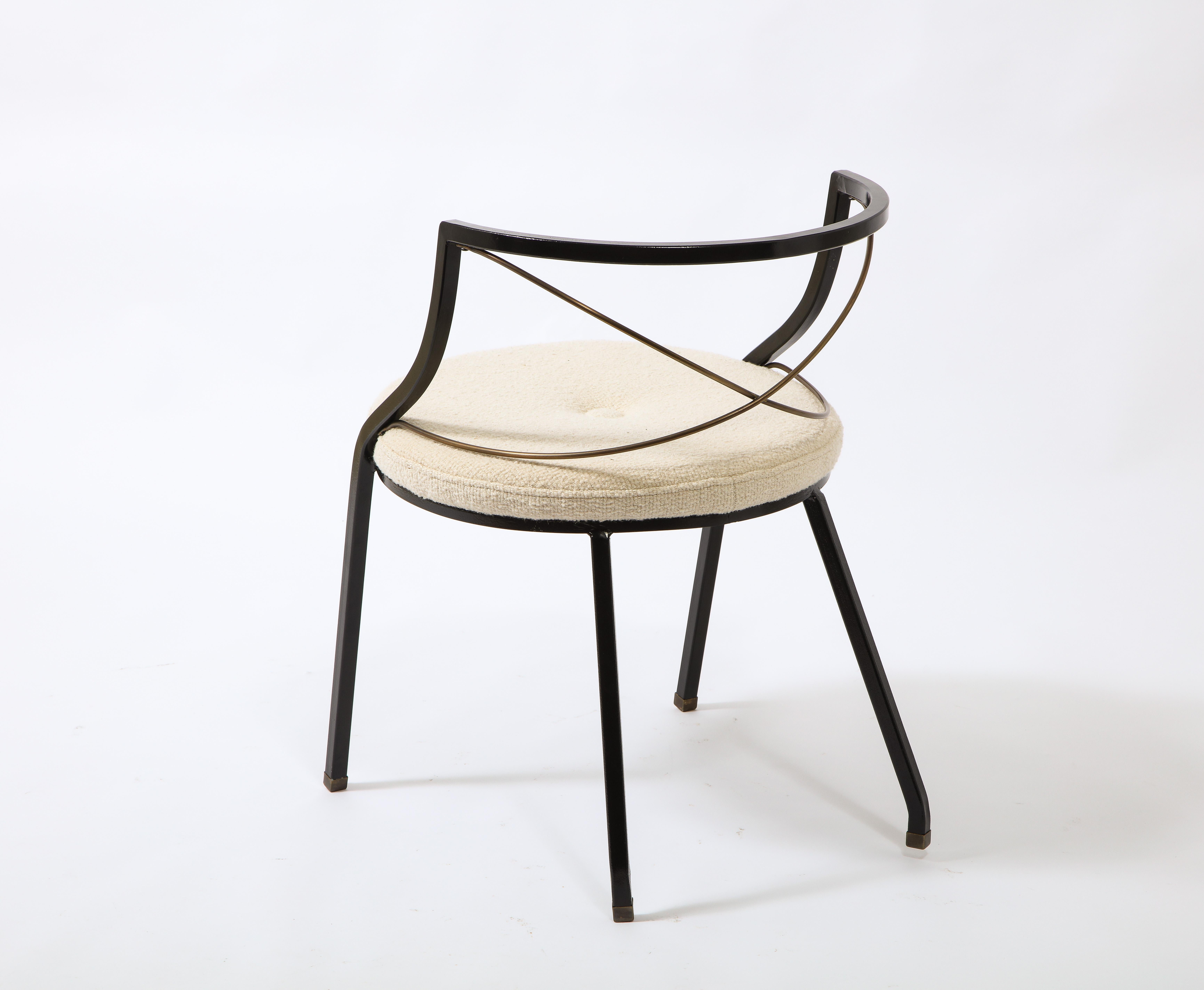 Jansen - Ensemble de quatre fauteuils en laiton et en fer avec bouclier blanc, France, années 1950 en vente 1