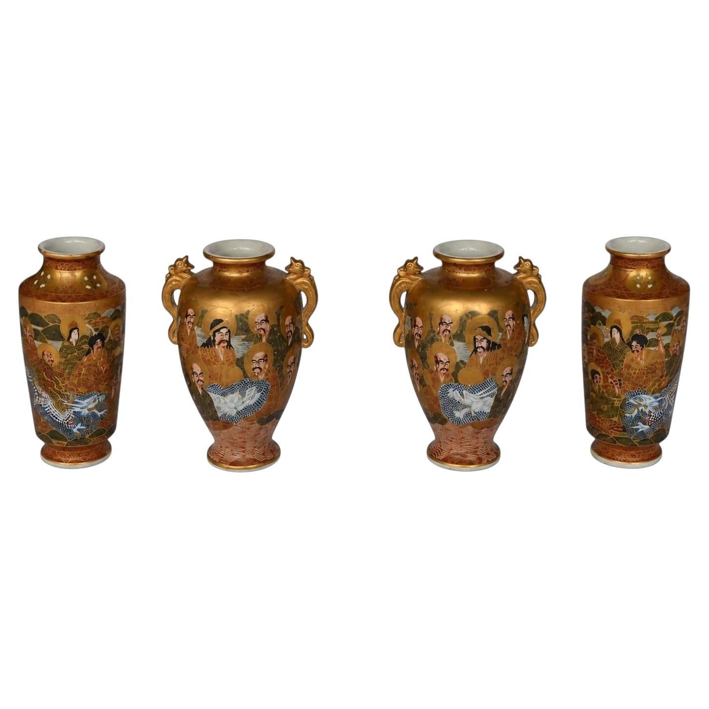 Set di quattro vasi giapponesi in terracotta Satsuma, periodo Meiji-Taisho (1900-1920)