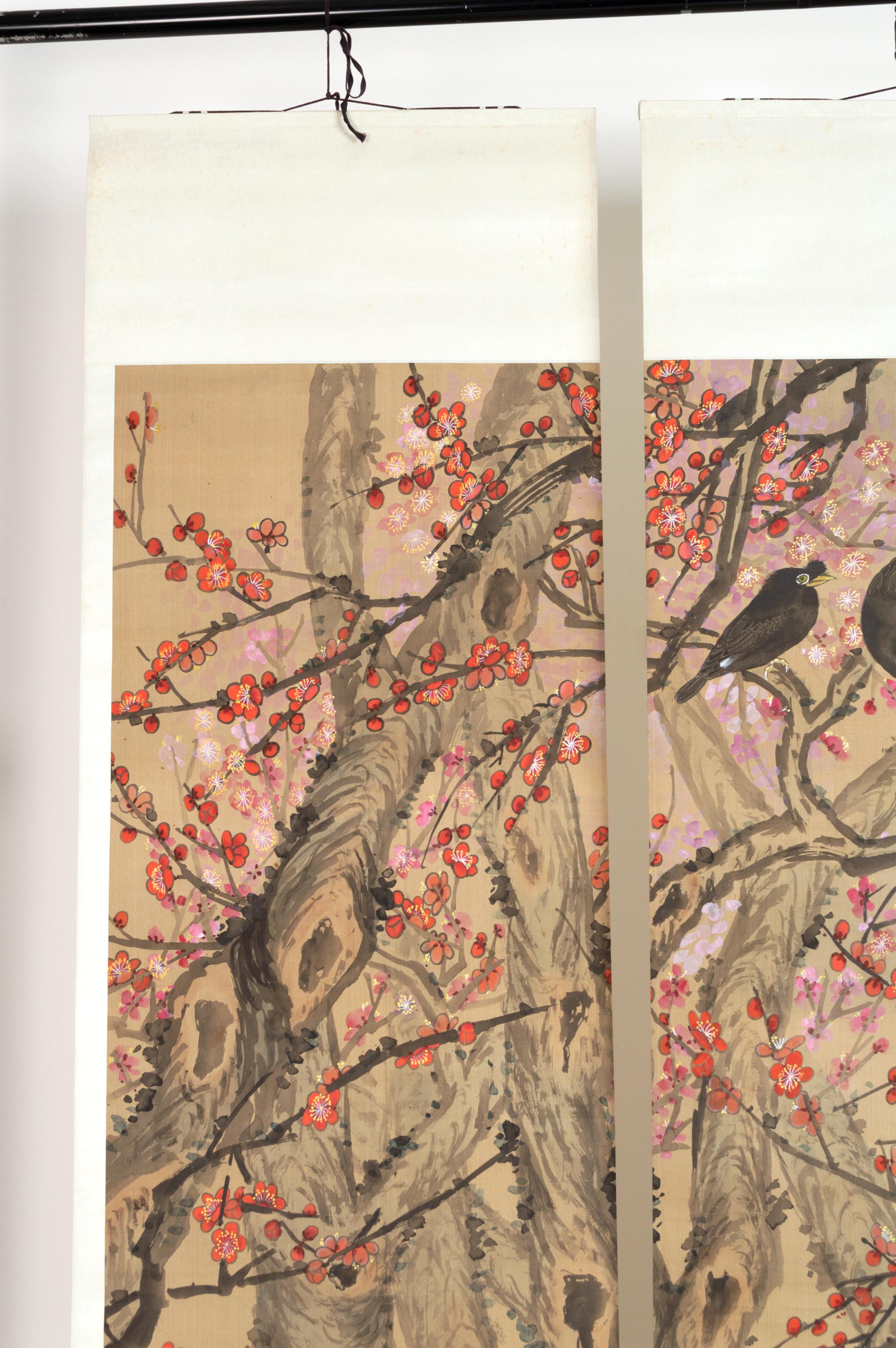 Early 20th Century Set of Four Japanese Silk Hanging Scrolls Screens C.1920 For Sale