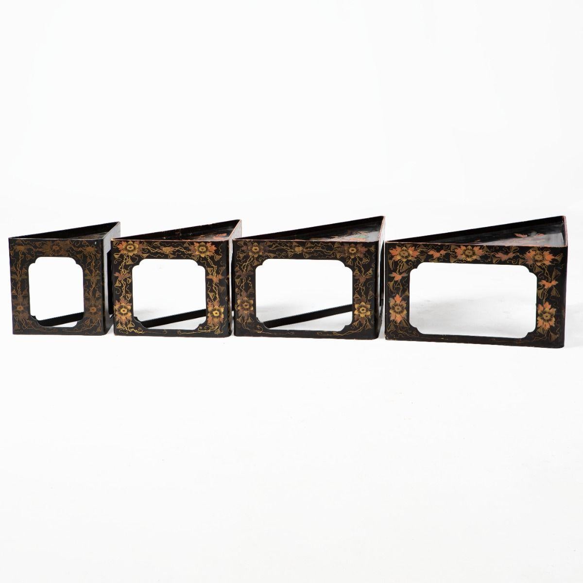 Set of Four Japanese Triangular Nesting Corner Tables, Meiji Period For Sale 1