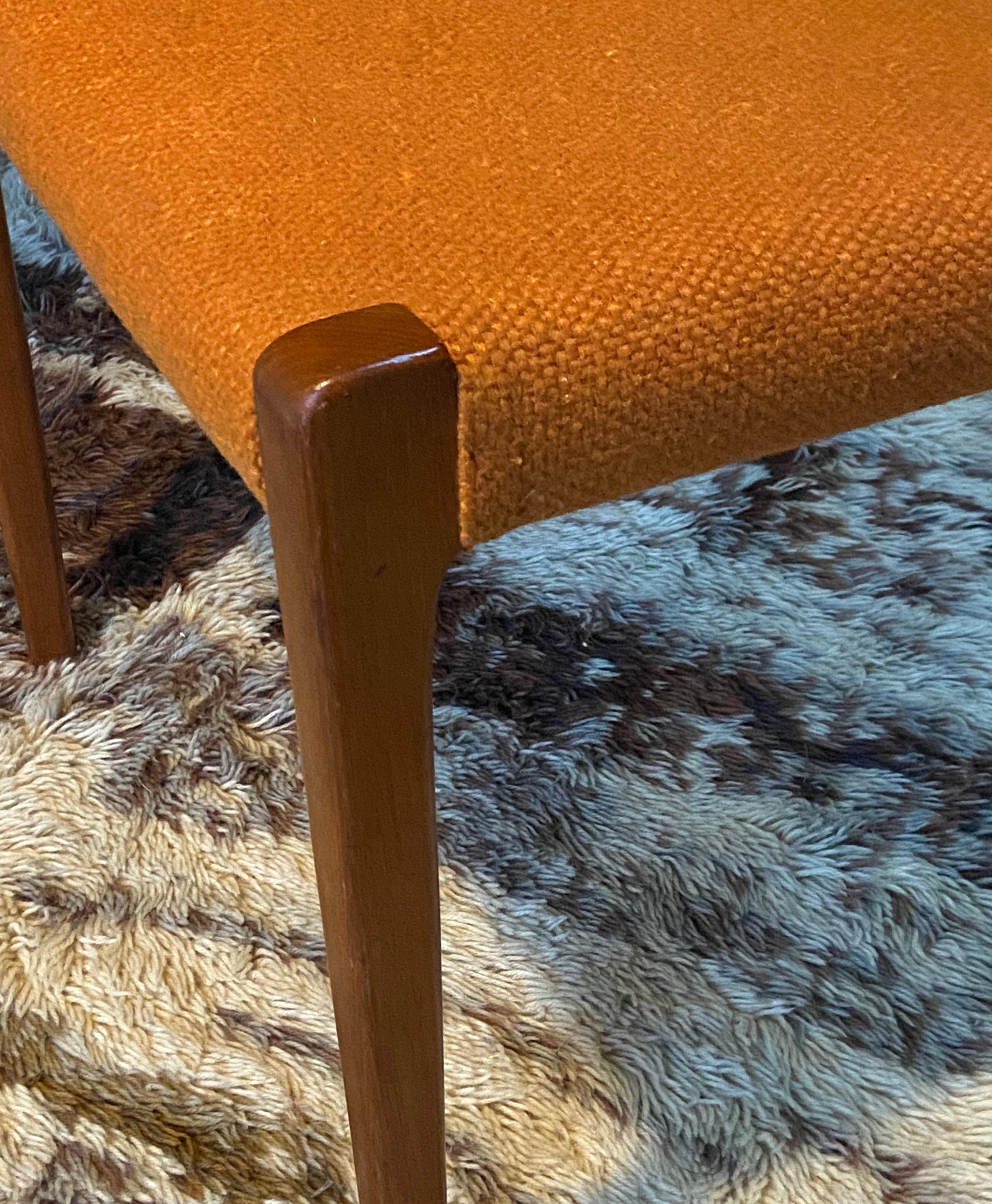 Set di quattro sedie da pranzo Niels Moller modello 71 con imbottitura originale in lana in vendita 7