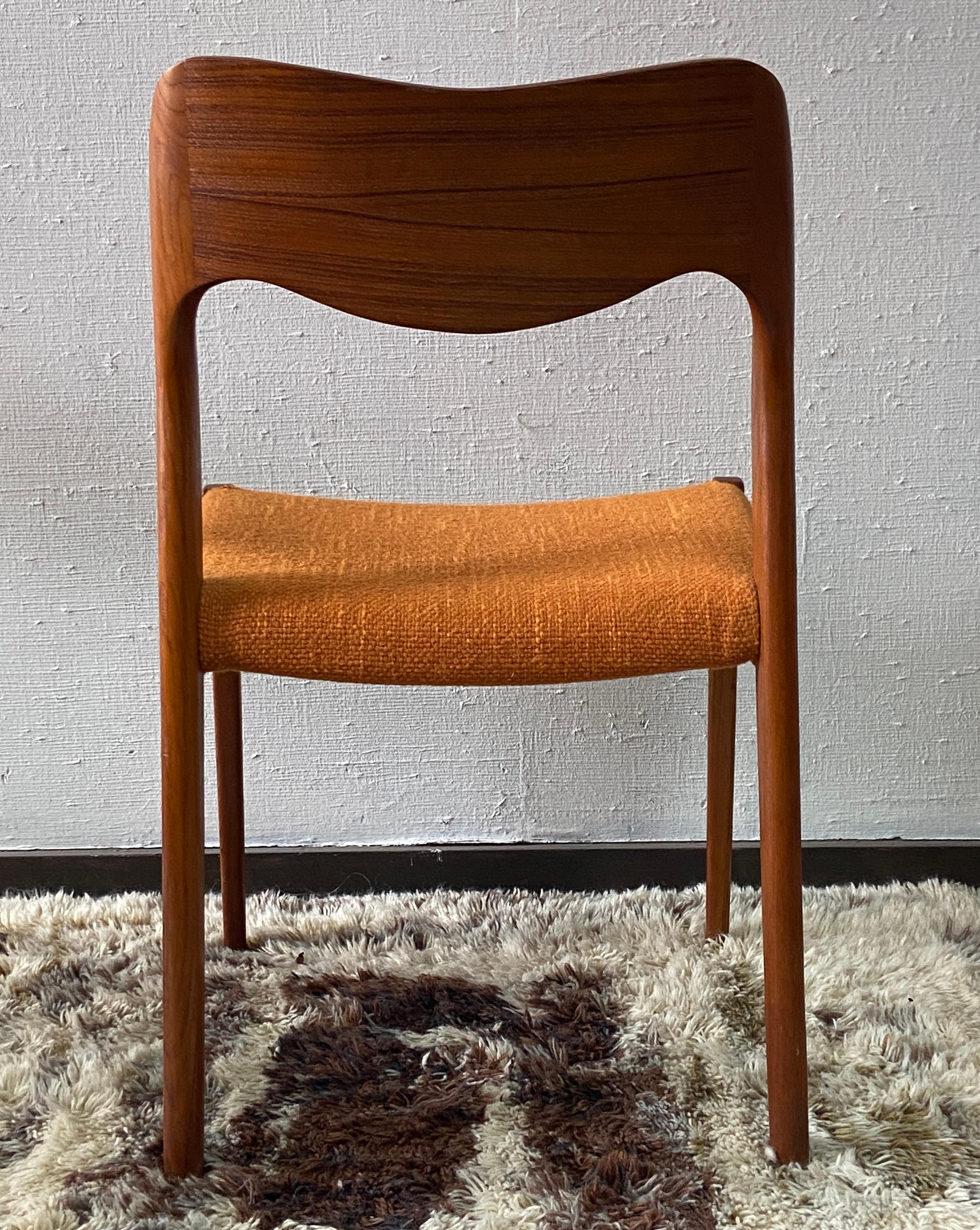 Lana Set di quattro sedie da pranzo Niels Moller modello 71 con imbottitura originale in lana in vendita