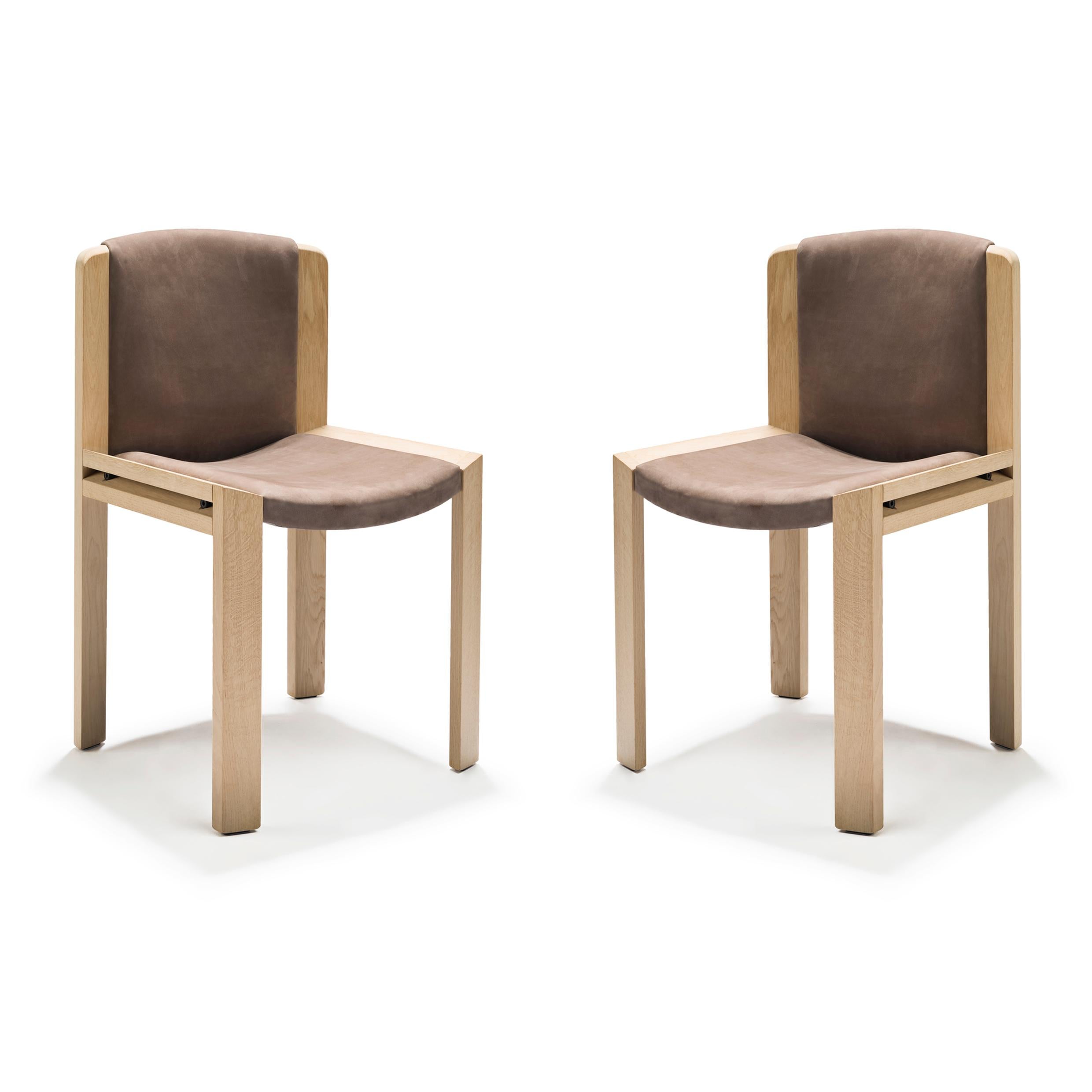 Mid-Century Modern Joe Colombo ensemble de quatre chaises 300 par Karakter en vente