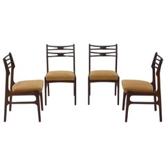 Set di quattro sedie da pranzo in teak Johannes Andersen Model 101, anni '50