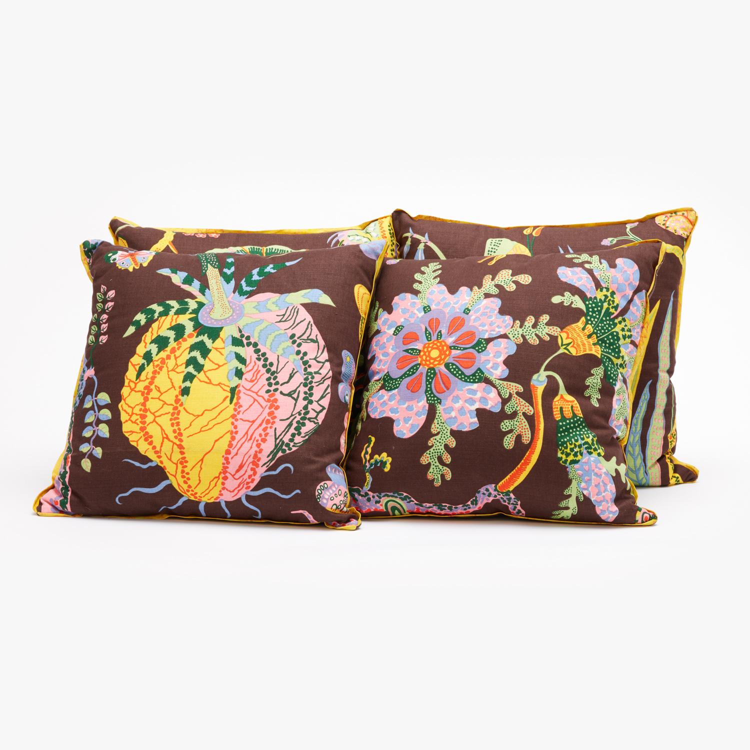 Tessuto Set di quattro cuscini Josef Frank con il motivo 