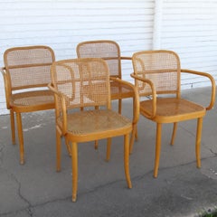 Satz von vier Josef Frank/Hoffman Prager 811-Stühlen aus Bugholz