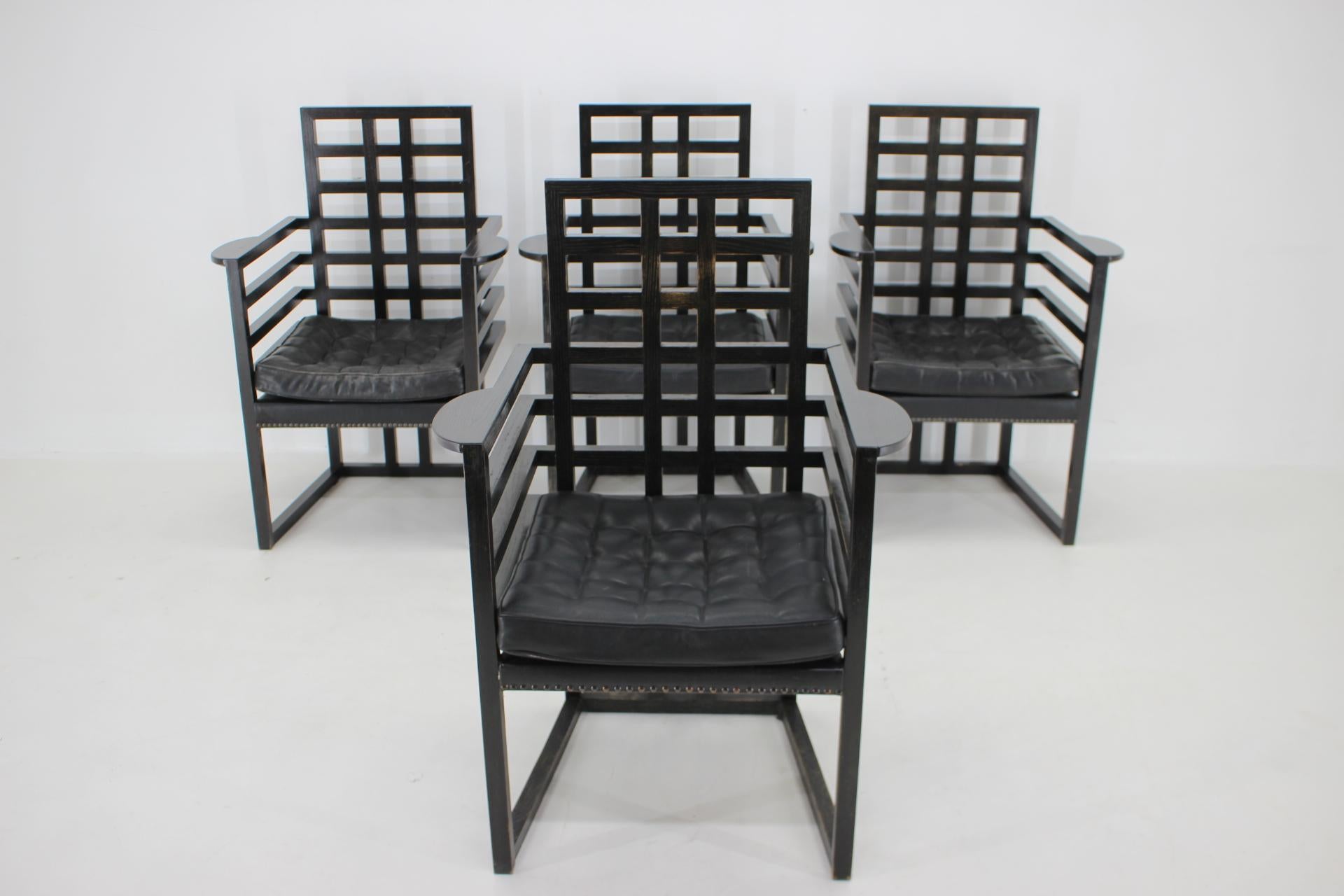 Late 20th Century Set of Four Josef Hoffmann Armloffel Chairs Made by Wittmann, Austria For Sale