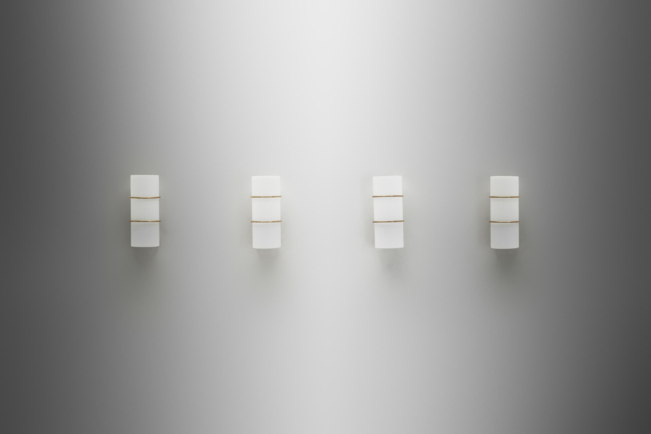 Ottone Set di quattro lampade da parete 