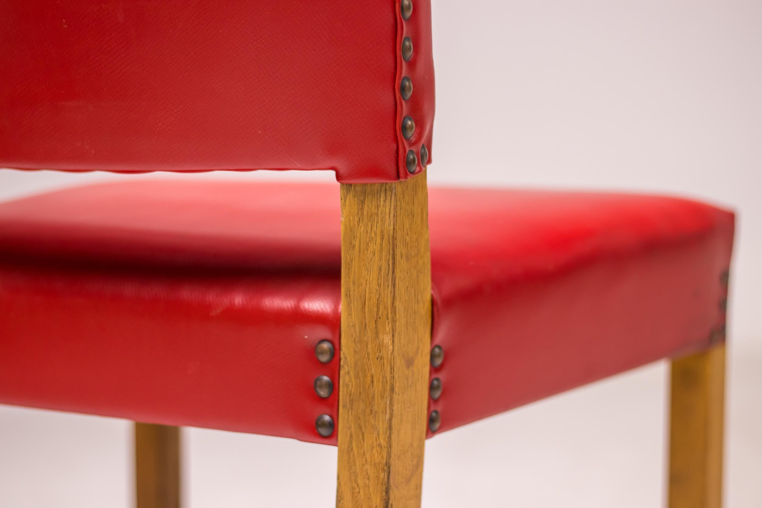 Satz von vier Kaare Klint 'The Red Chair' Modell 3949 Stühlen von Rud Rasmussen (Dänisch) im Angebot