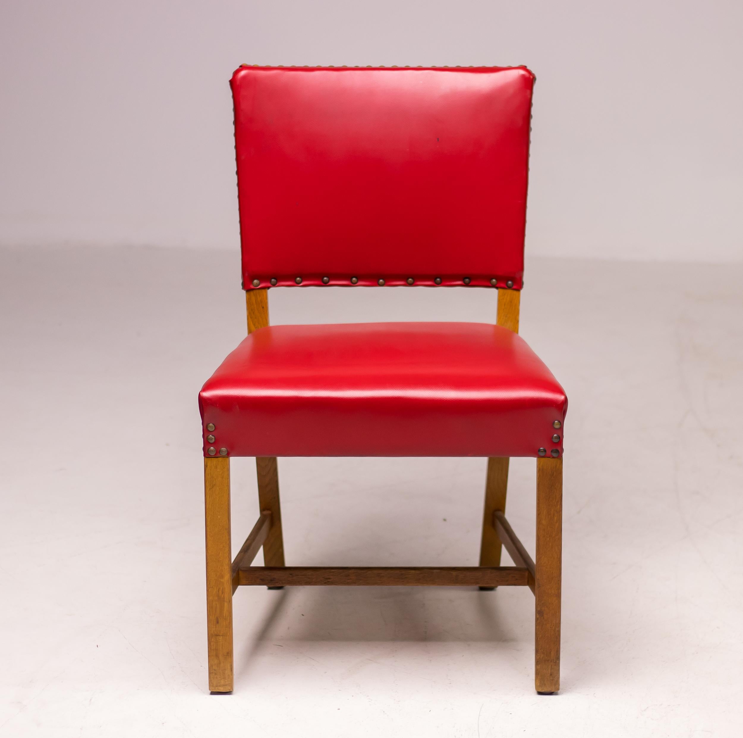 Set of Four Kaare Klint ‘The Red Chair’ Model 3949 Chairs by Rud Rasmussen For Sale 1
