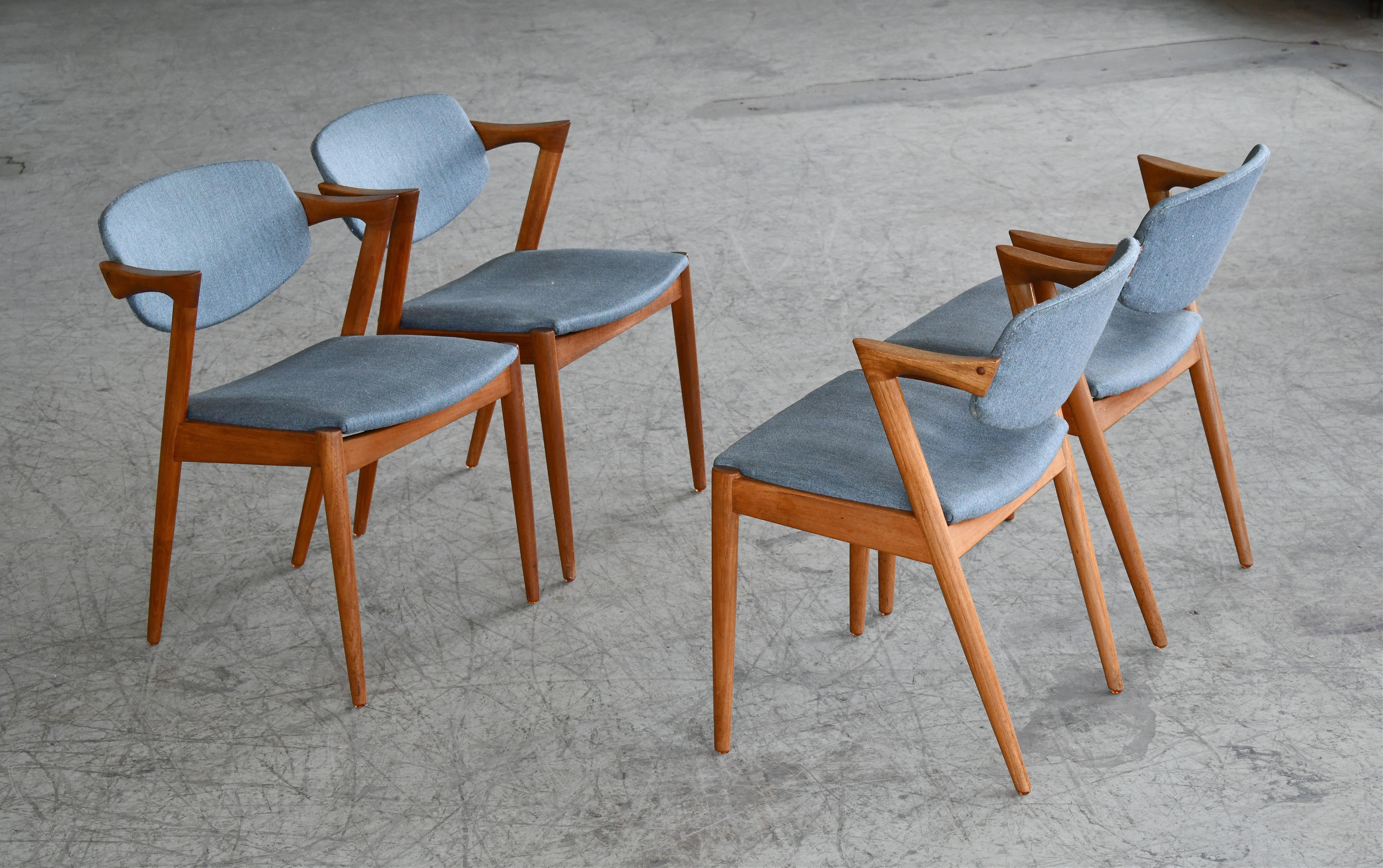 Wool Set of Four Kai Kristiansen Model 42 Oak Dining Chairs Danish Midcentury