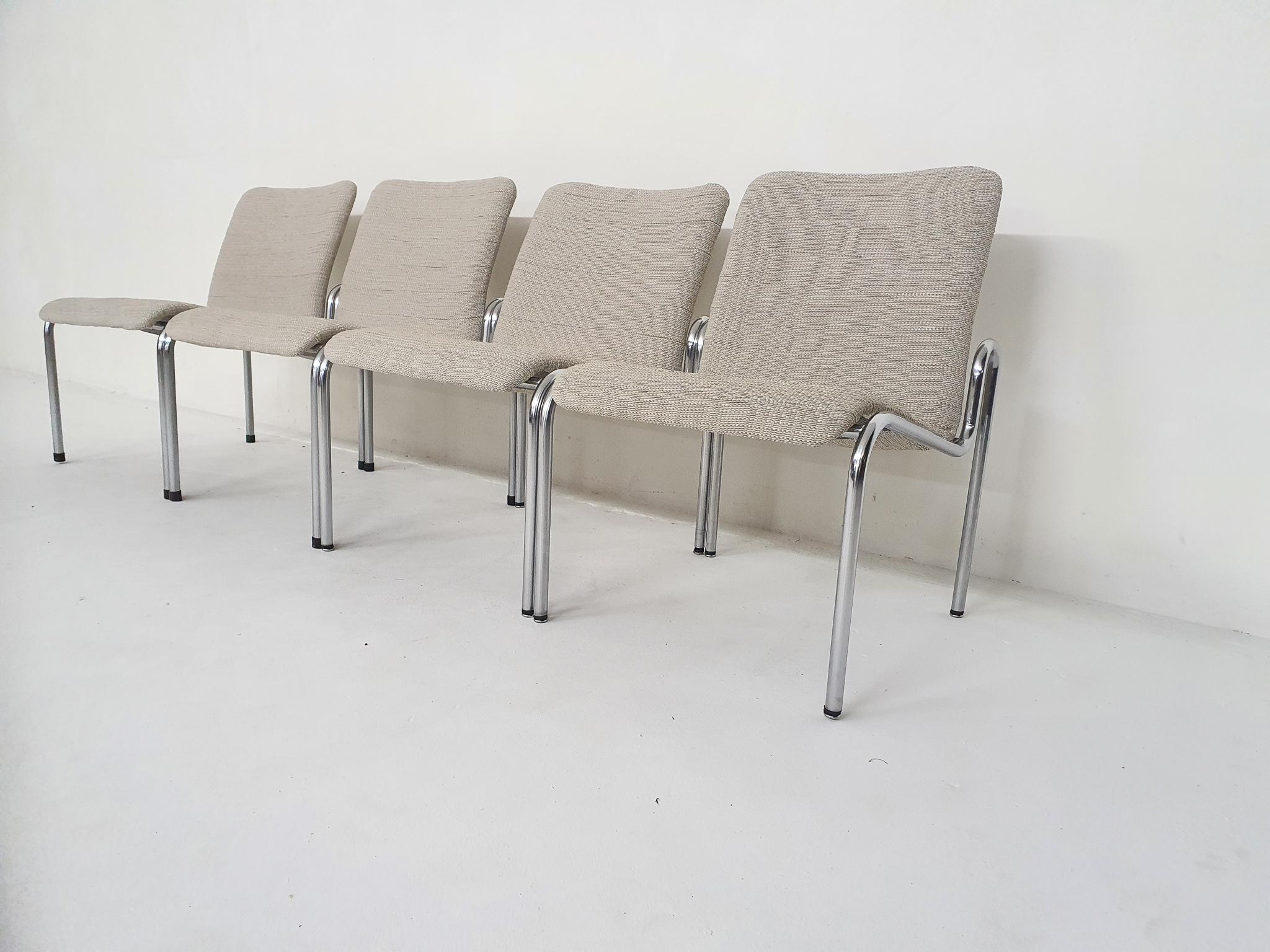 Kho Liang Ie for Stabin lounge chairs model 703, Holland 1960’s

Tubular metal frame and new off white upholstery.
Two chairs have different rubber floor protectors. Marked at the bottom.

Kho Liang Le
Kho Liang Ie (1927-1975) was a Dutch industrial
