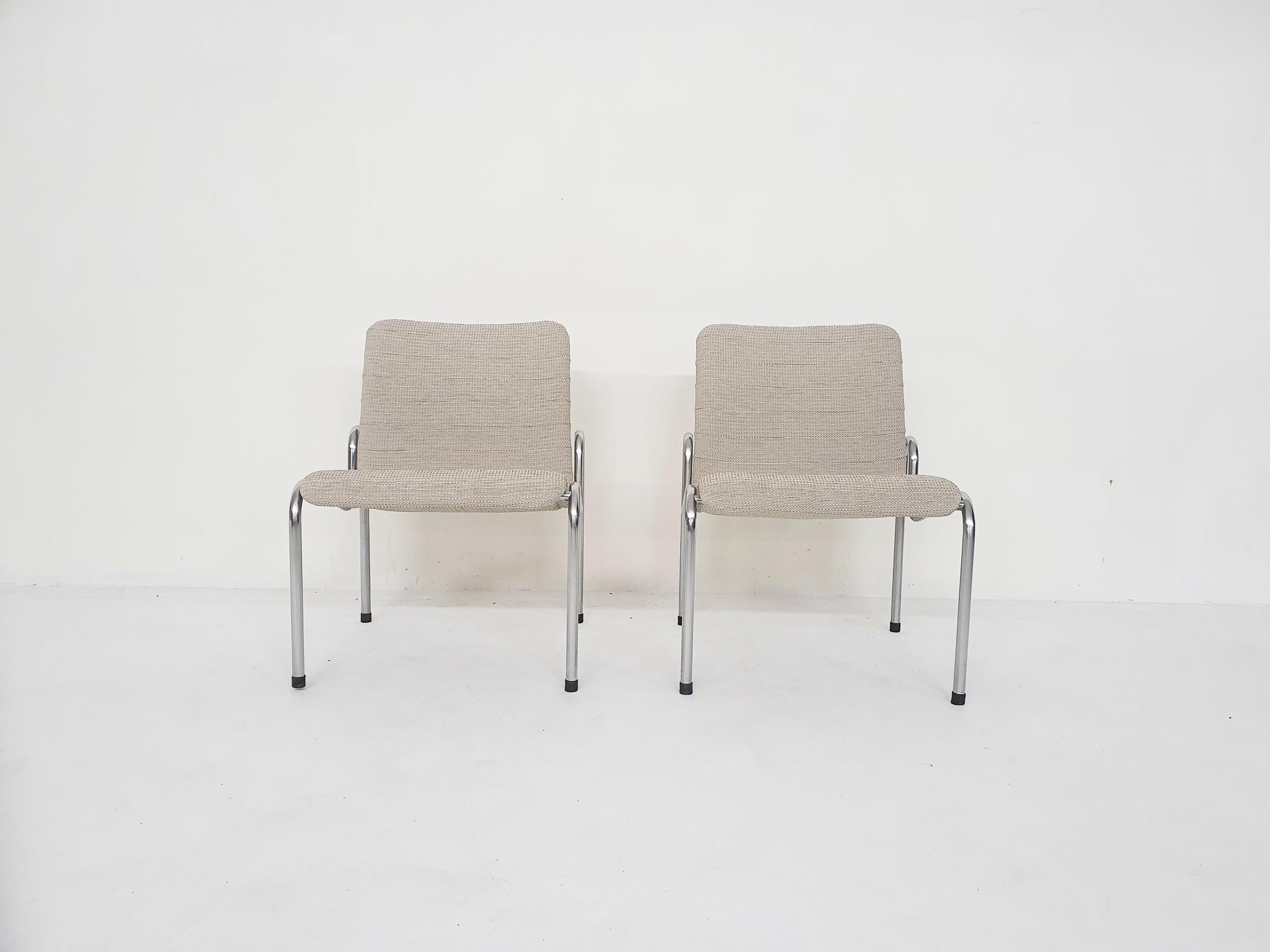 Satz von vier Kho Liang Ie für Stabin Lounge Chairs Modell 703, Holland 1960er Jahre (Metall) im Angebot