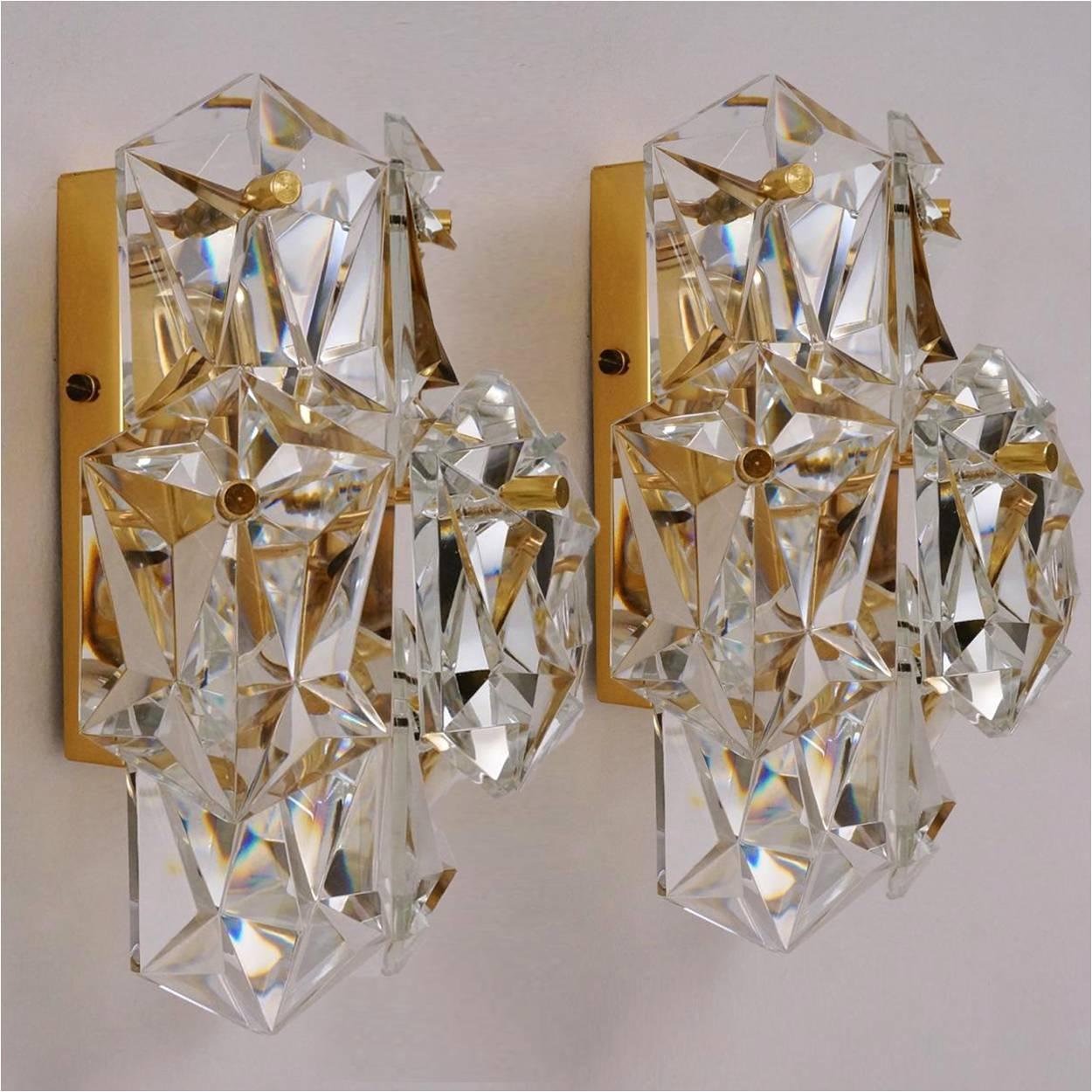 Set of Four Kinkeldey Faceted Crystal and Gilt Metal Light Fixtures, Germany In Excellent Condition For Sale In Rijssen, NL