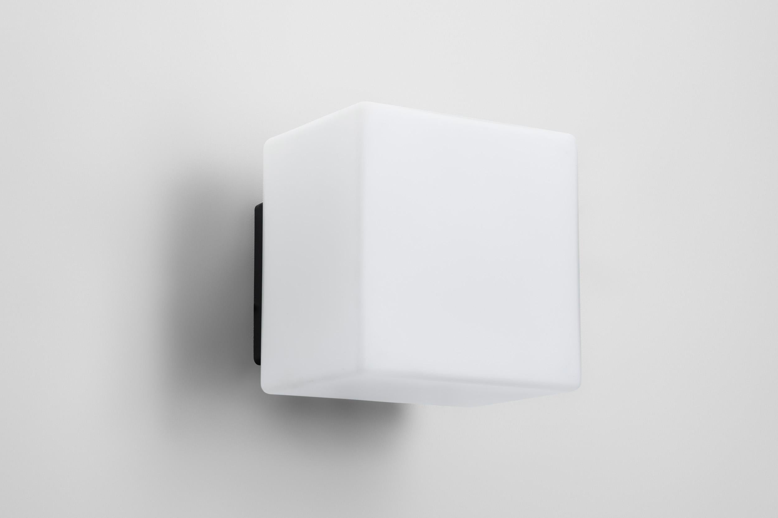 Set of Four “Kubuarmatur 38117” Wall Lamps for Louis Poulsen, Denmark 1960s 3