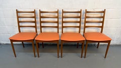 Set aus vier Esszimmerstühlen mit Leiterrücken von Greaves and Thomas Furniture