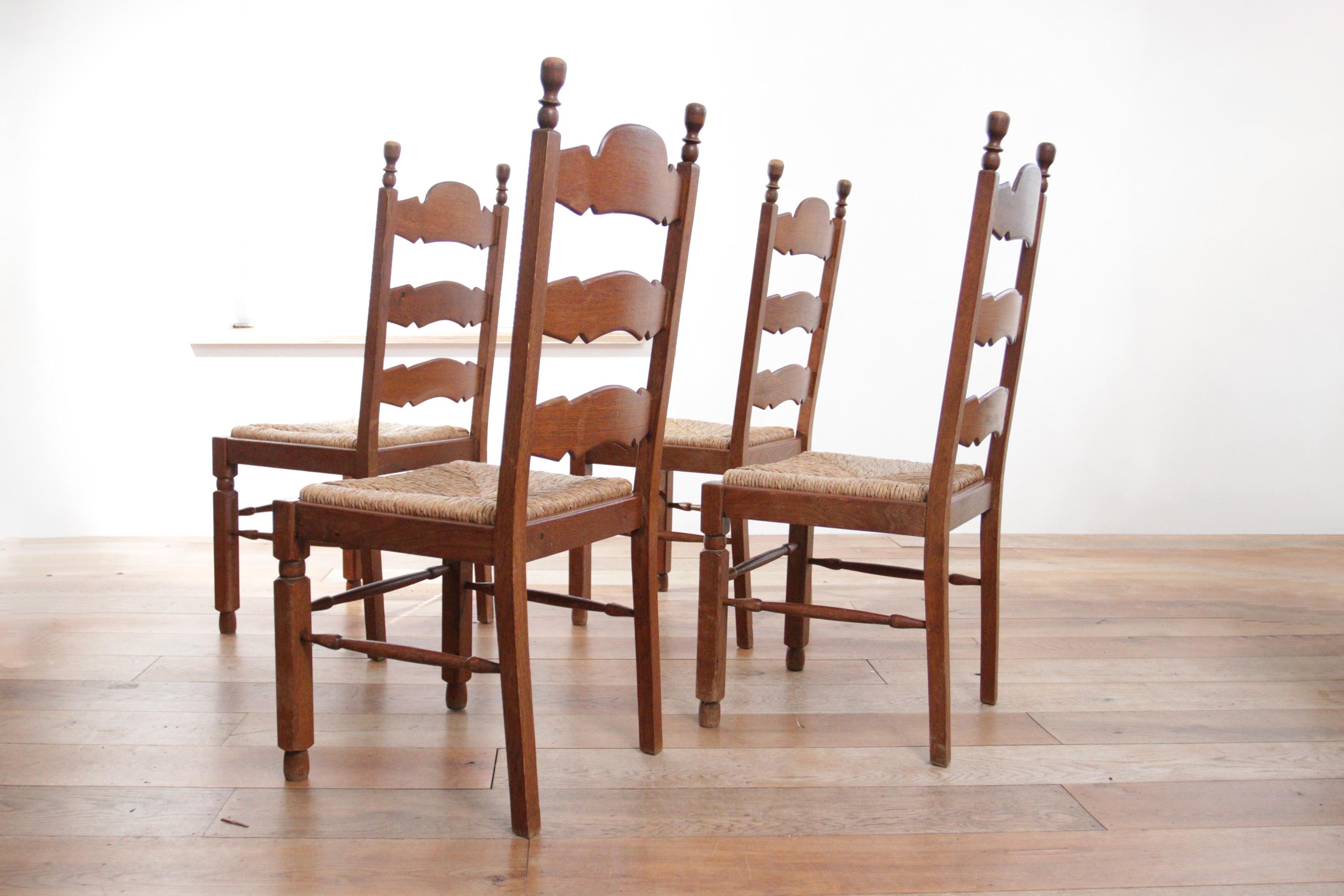 Country  Set of Four Ladder Back Oak Rush Seat Dining Chairs For Sale
