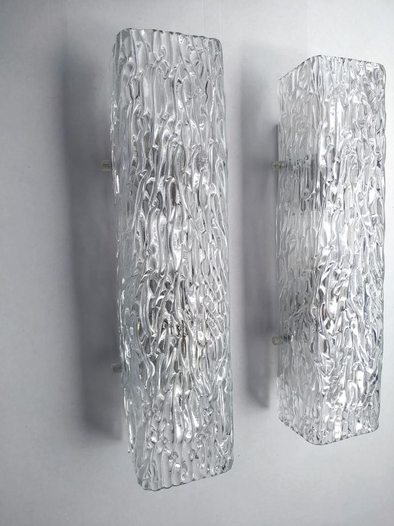 20th Century Set of Four Large Austrian Vintage Murano Ice Glass Wall Lights Sconces, 1960s For Sale