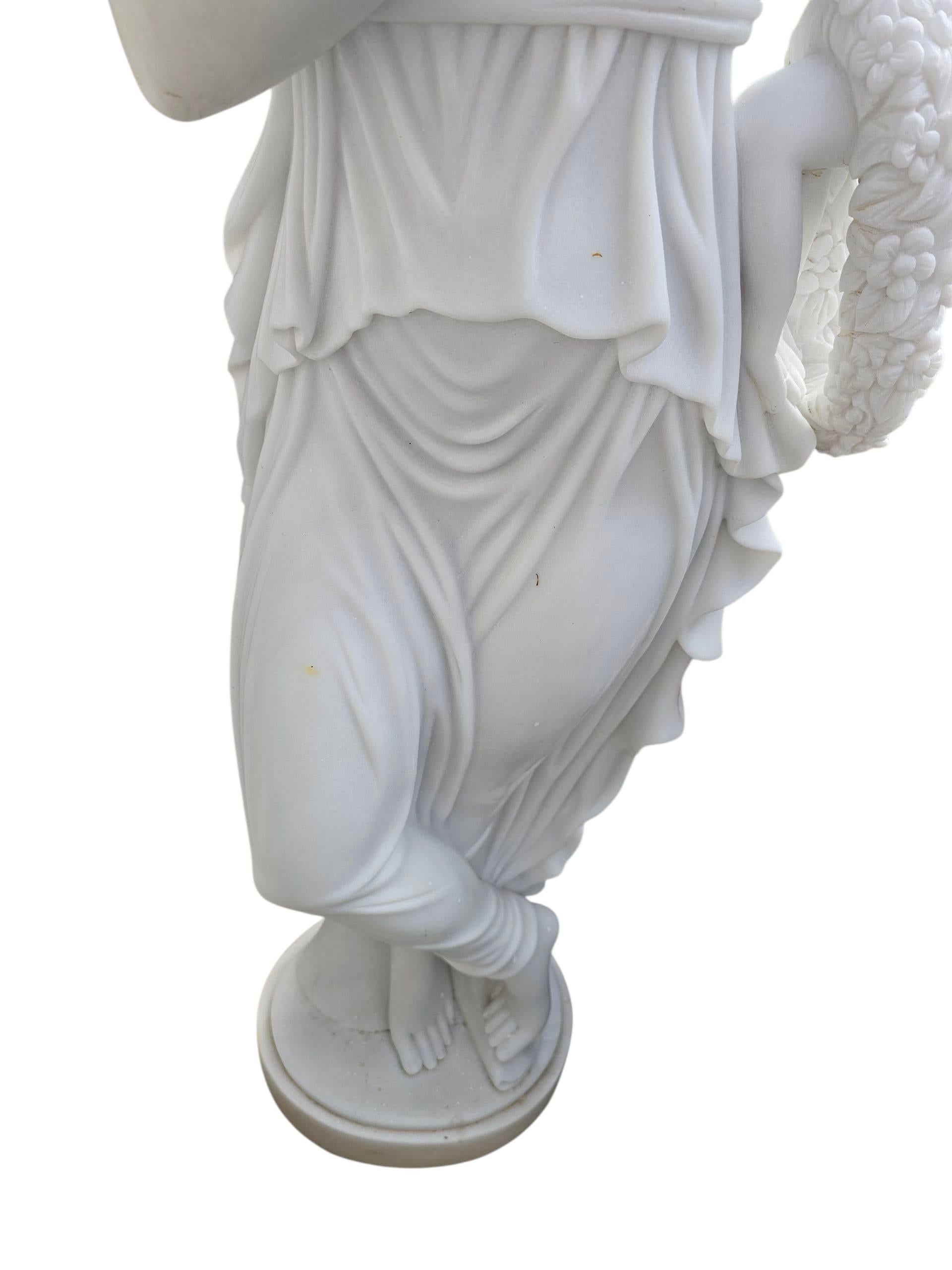 Satz von vier großen Statuen aus Carrara-Marmor, die die Four Seasons darstellen im Angebot 8