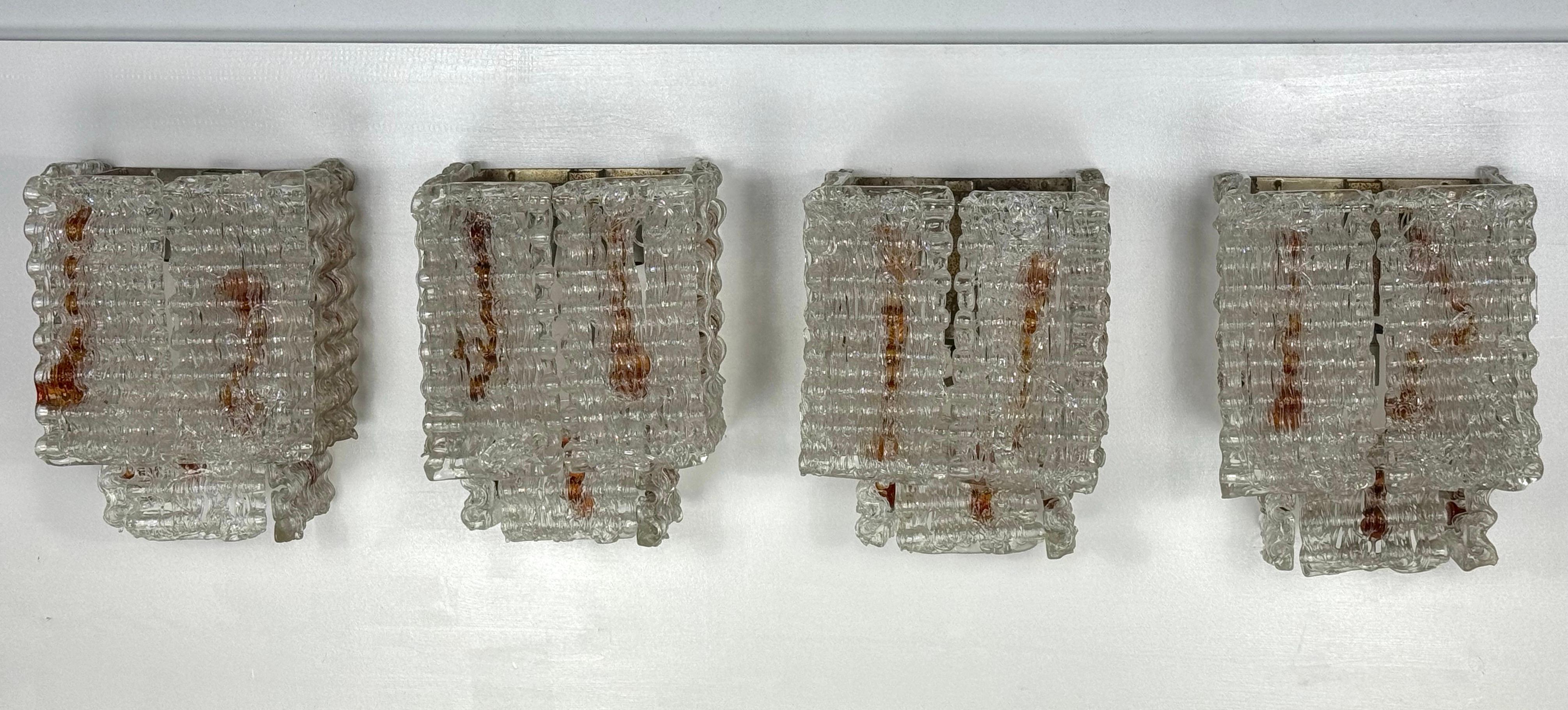 Juego de cuatro apliques grandes con elementos de cristal de murano, de Poliarte. Italia Años 70 en venta 10