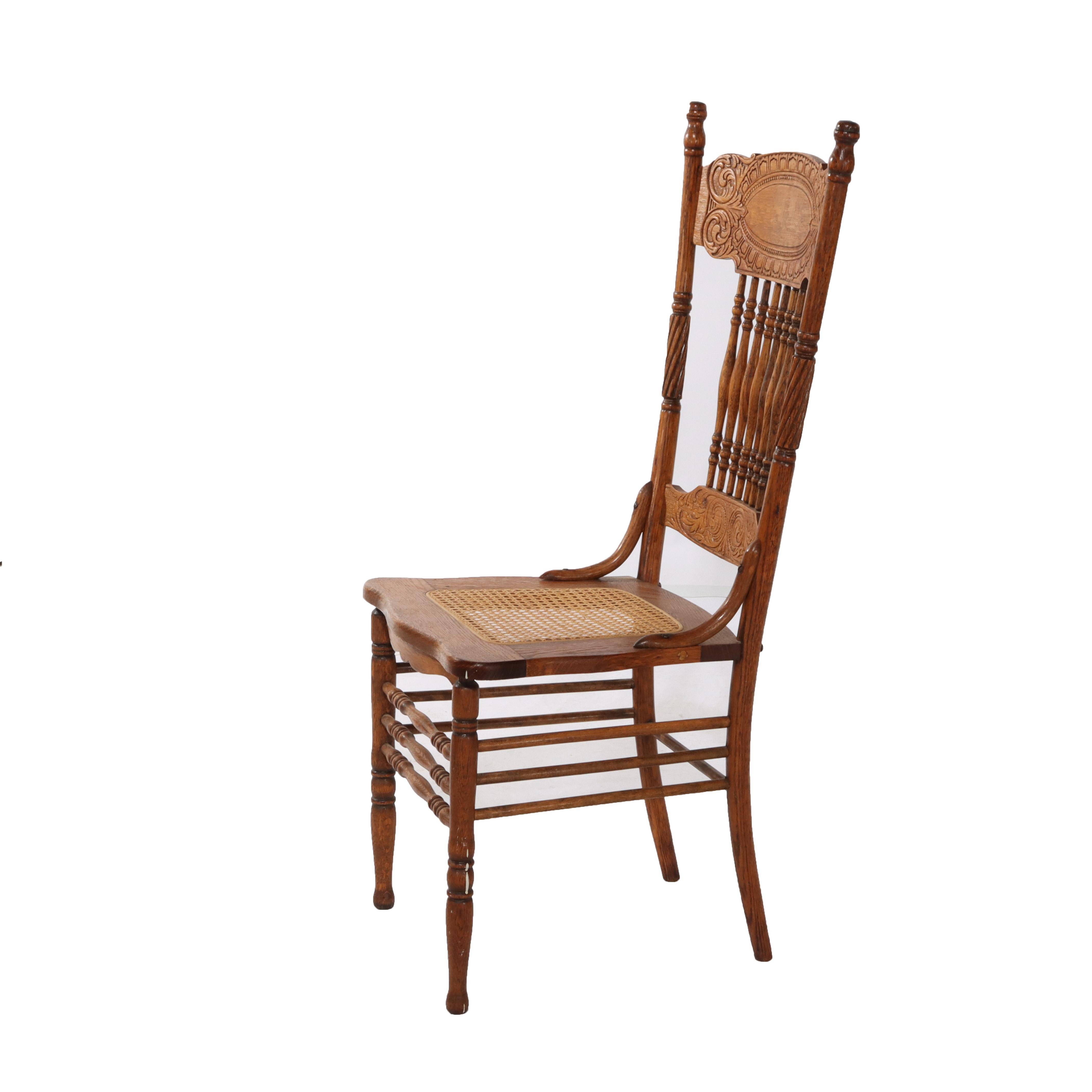 Chêne Set of Four Larkin No. 1 Oak Pressed Back Chairs C1920 en vente