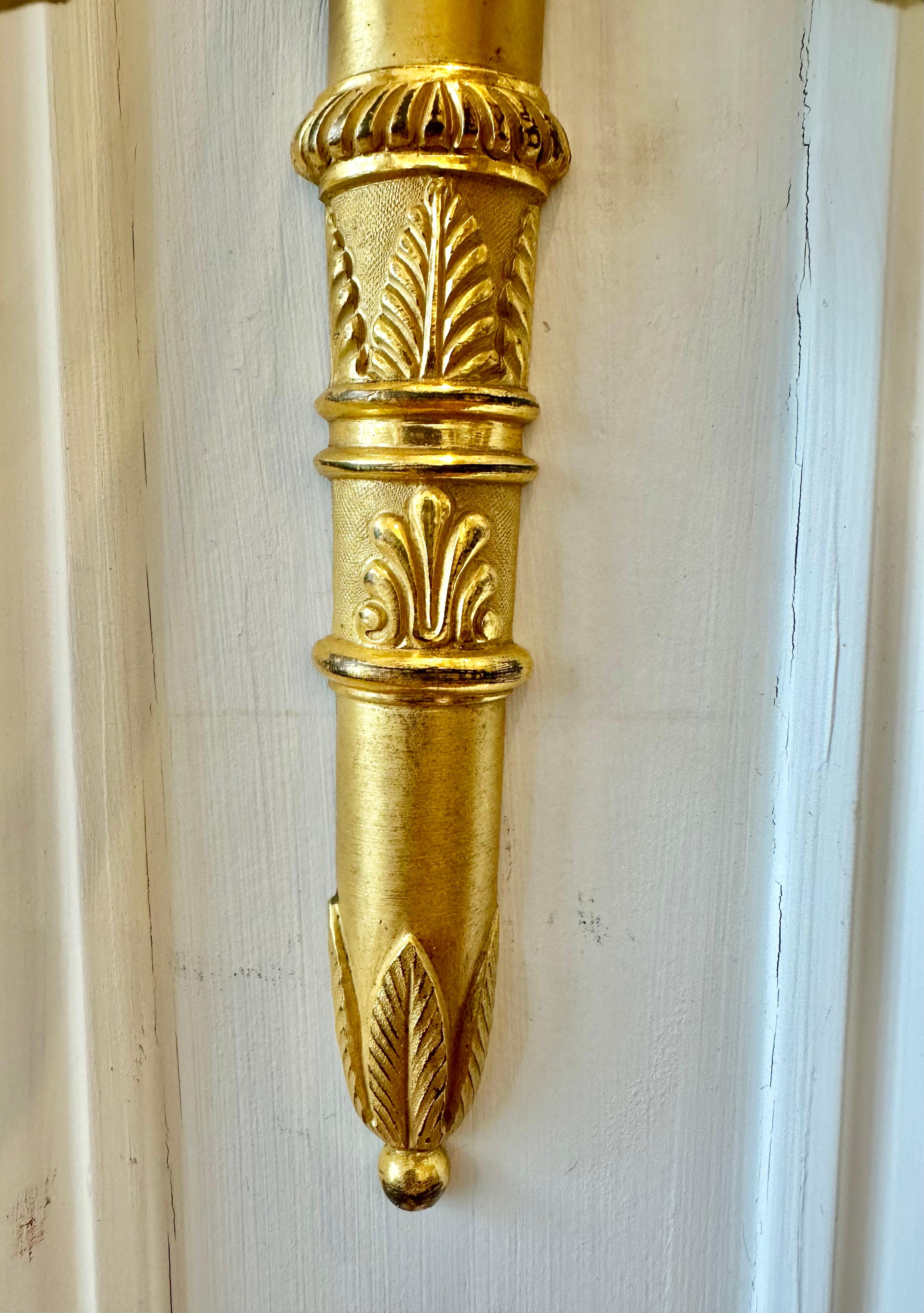 Set of Four Late 18th Century Neoclassical Ormolu Wall Sconces For Sale 5