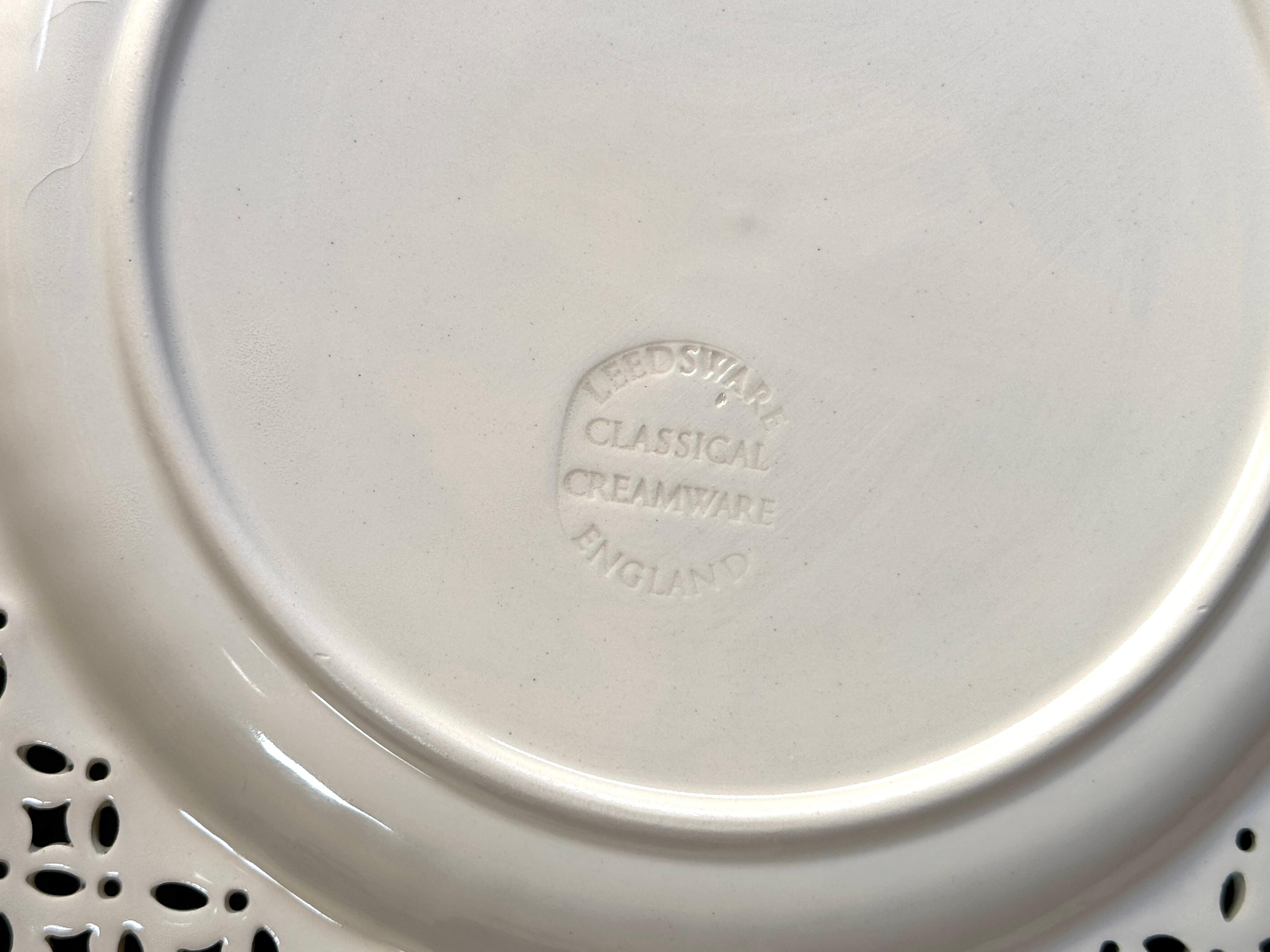 Set of Four Leedsware Classical Creamware Pierced Plates, 20th Century In Good Condition In West Palm Beach, FL