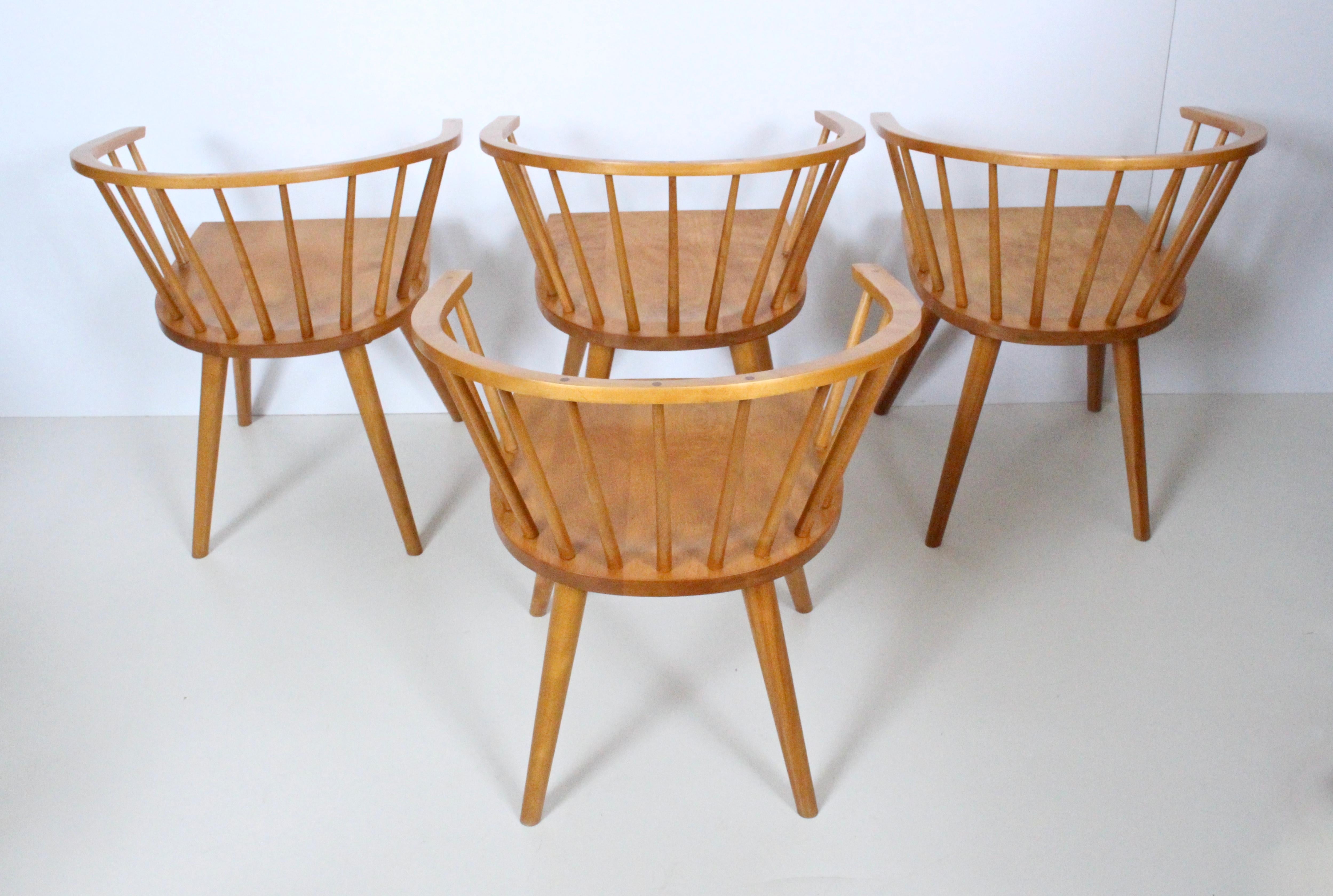 Set von vier Leslie Diamond für Conant Ball Modernmates Esszimmerstühlen, 1950er Jahre (Moderne der Mitte des Jahrhunderts) im Angebot