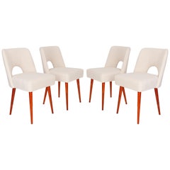 Set of Four Light Crème Boucle 'Shell' Chairs, 1960s