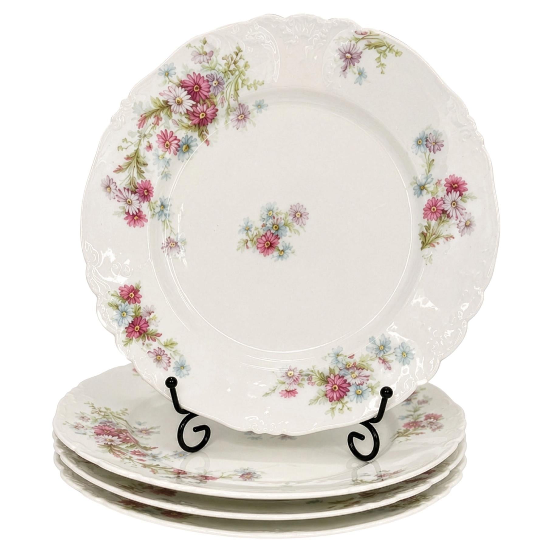 Set of Four Limoges Porcelain Dinner Plates, Floral Design, France, 1930