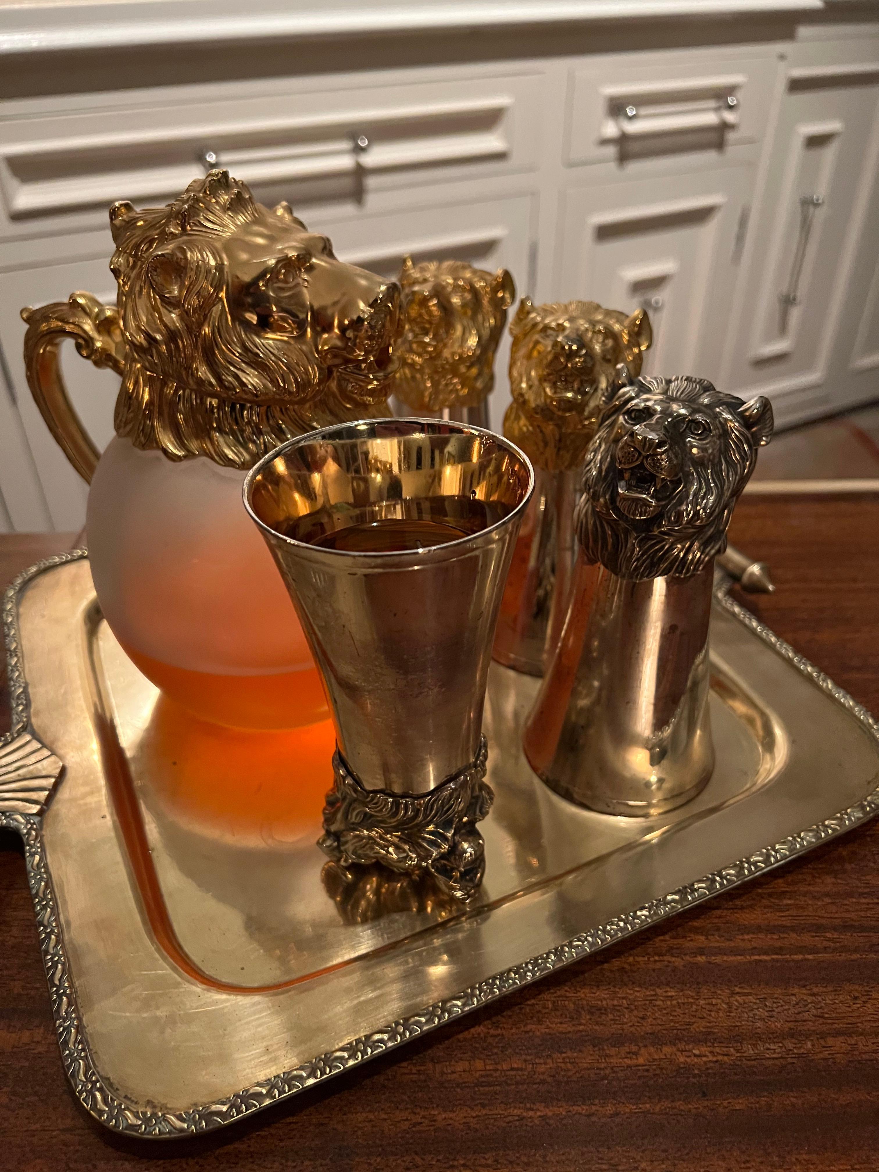 Set of Four Lion Stirrup Cups with Matching Lion Head Pitcher In Good Condition For Sale In Los Angeles, CA
