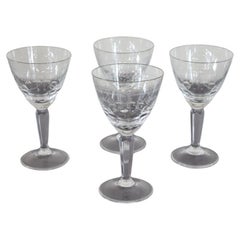 Juego de cuatro copas de cristal para licor o vino con decoración refinada
